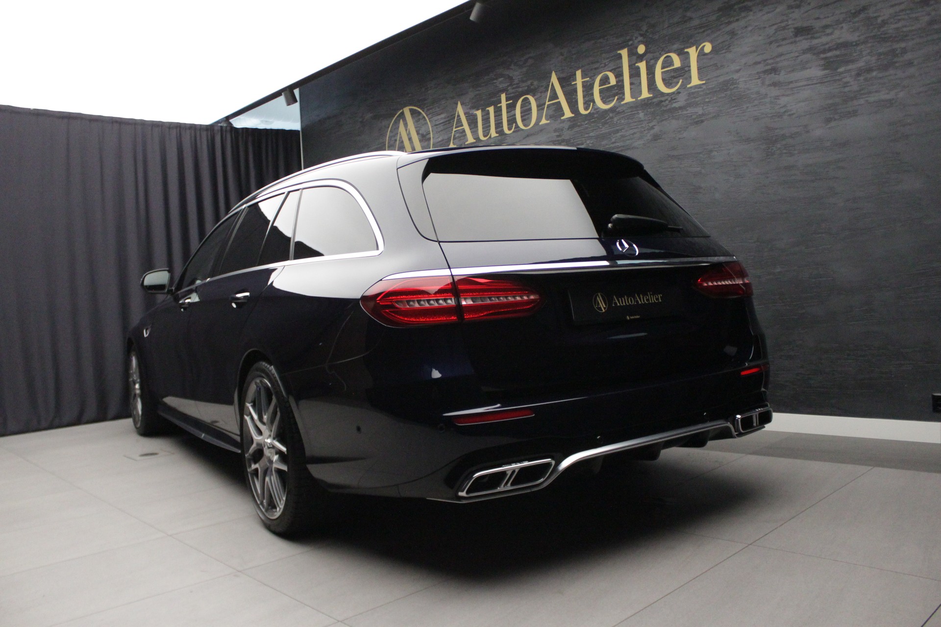 MERCEDES-BENZ E 63 AMG S 4 Matic 9G-Tronic-image-8