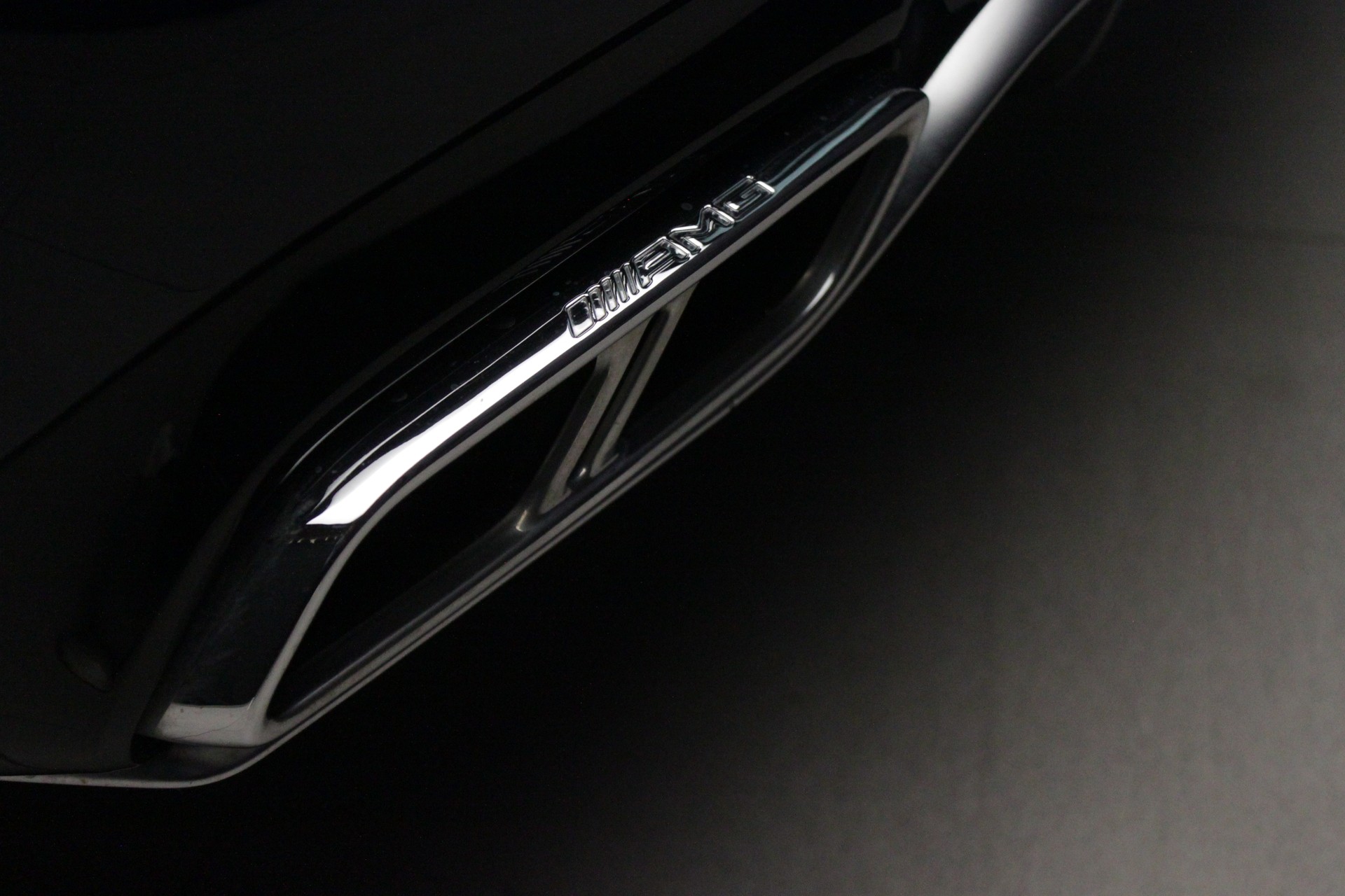 MERCEDES-BENZ E 63 AMG S 4 Matic 9G-Tronic-image-15
