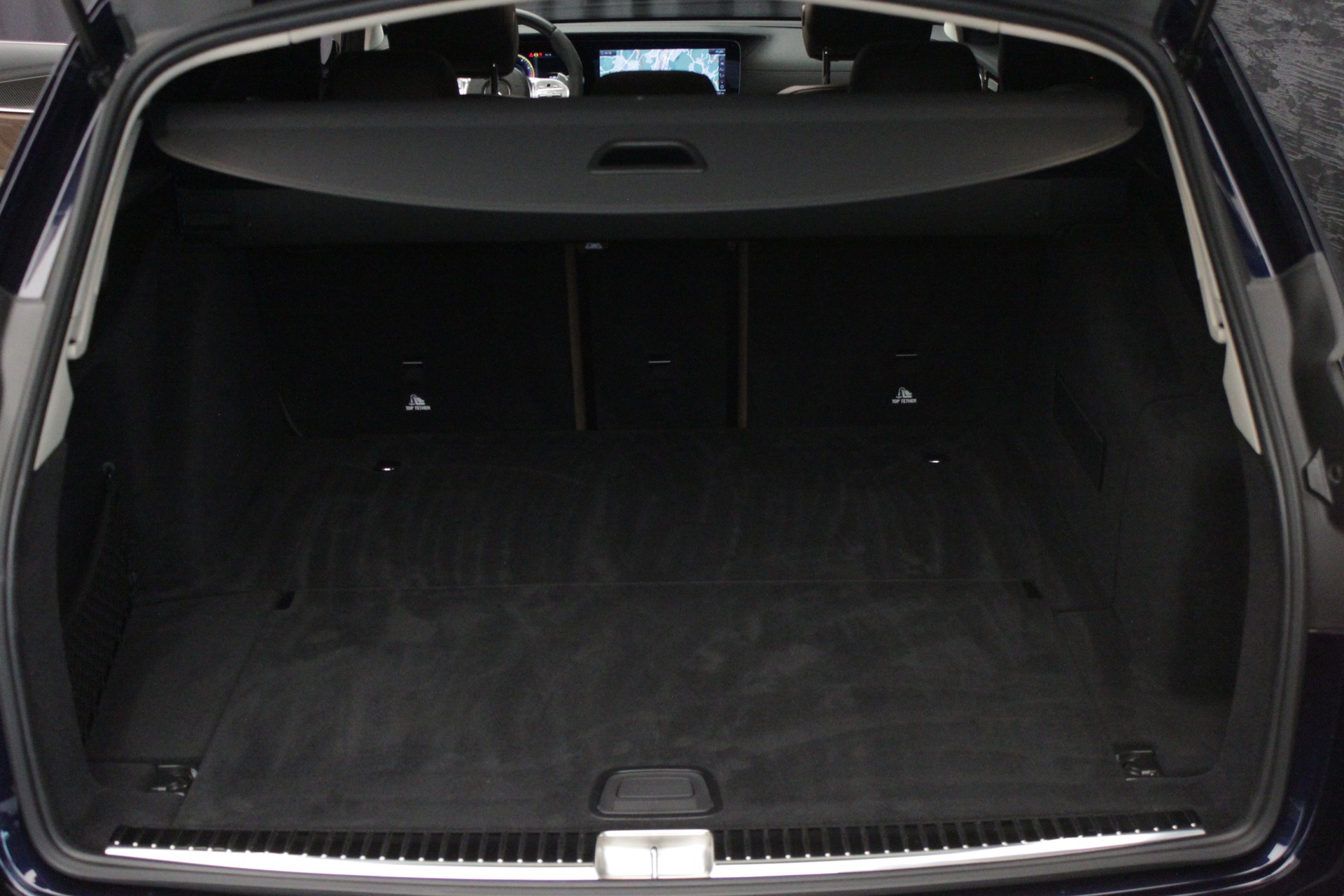 MERCEDES-BENZ E 63 AMG S 4 Matic 9G-Tronic-image-14