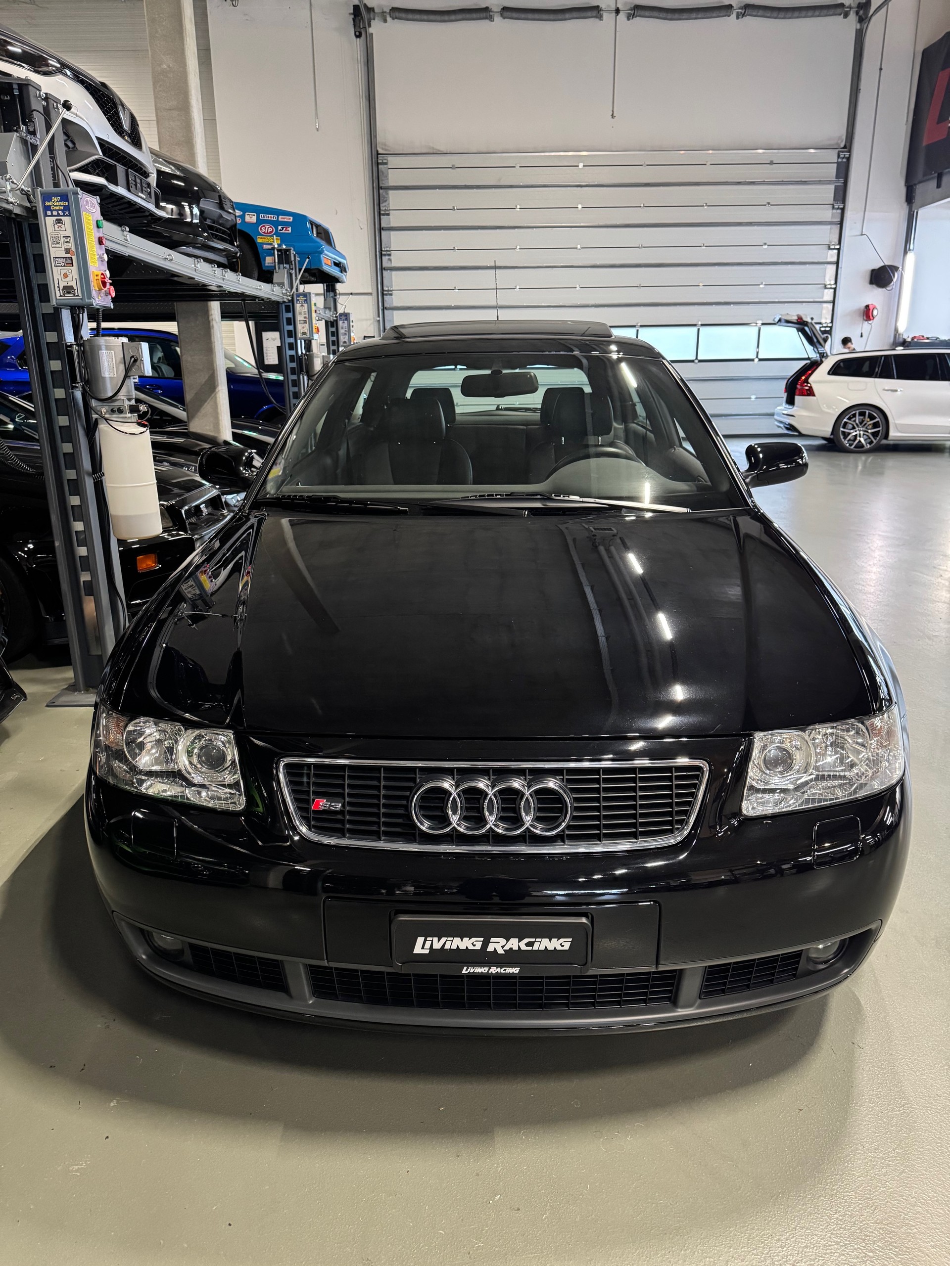 AUDI S3 quattro *46000kil - CH VHC*-image-4