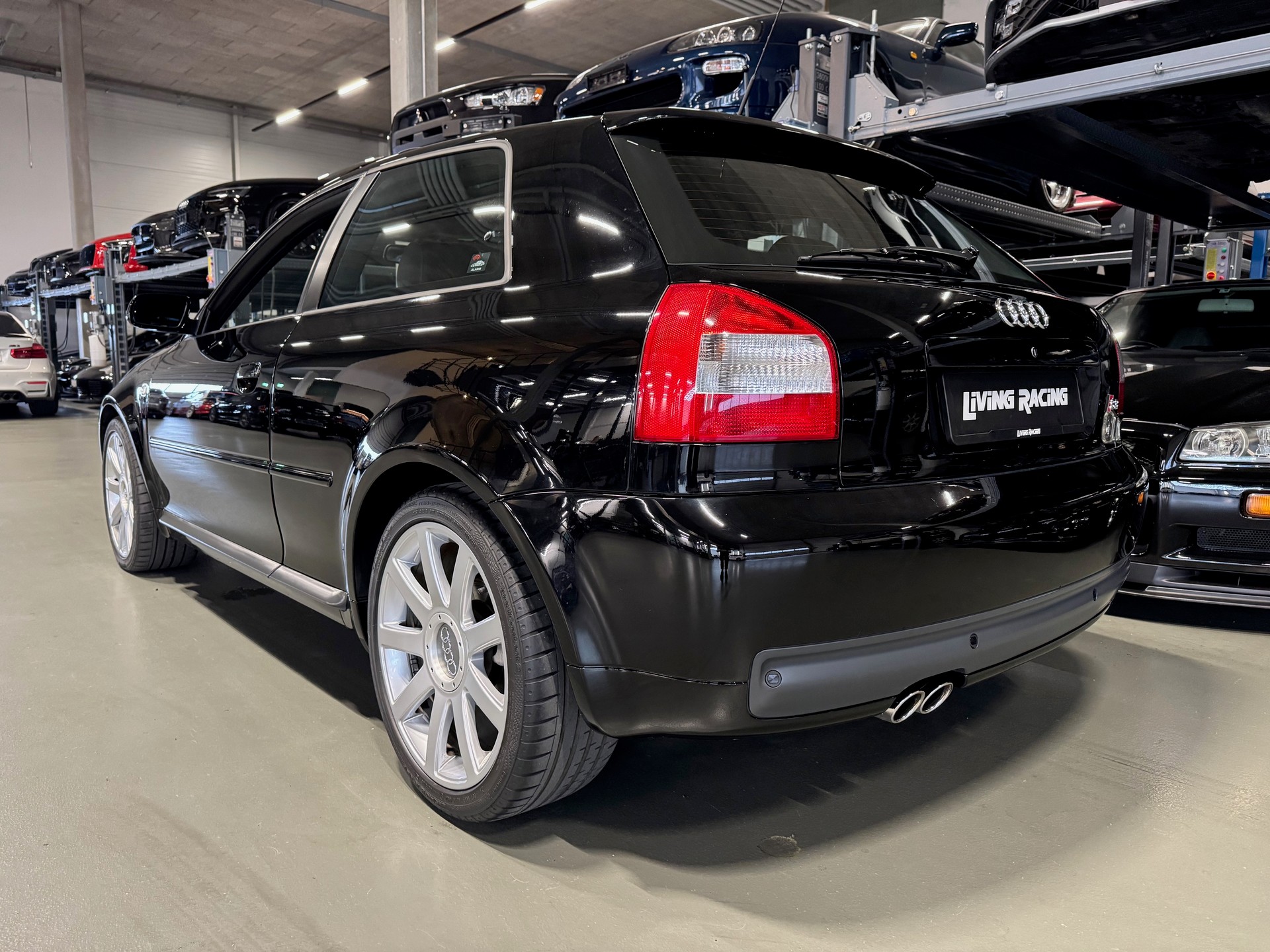 AUDI S3 quattro *46000kil - CH VHC*-image-2