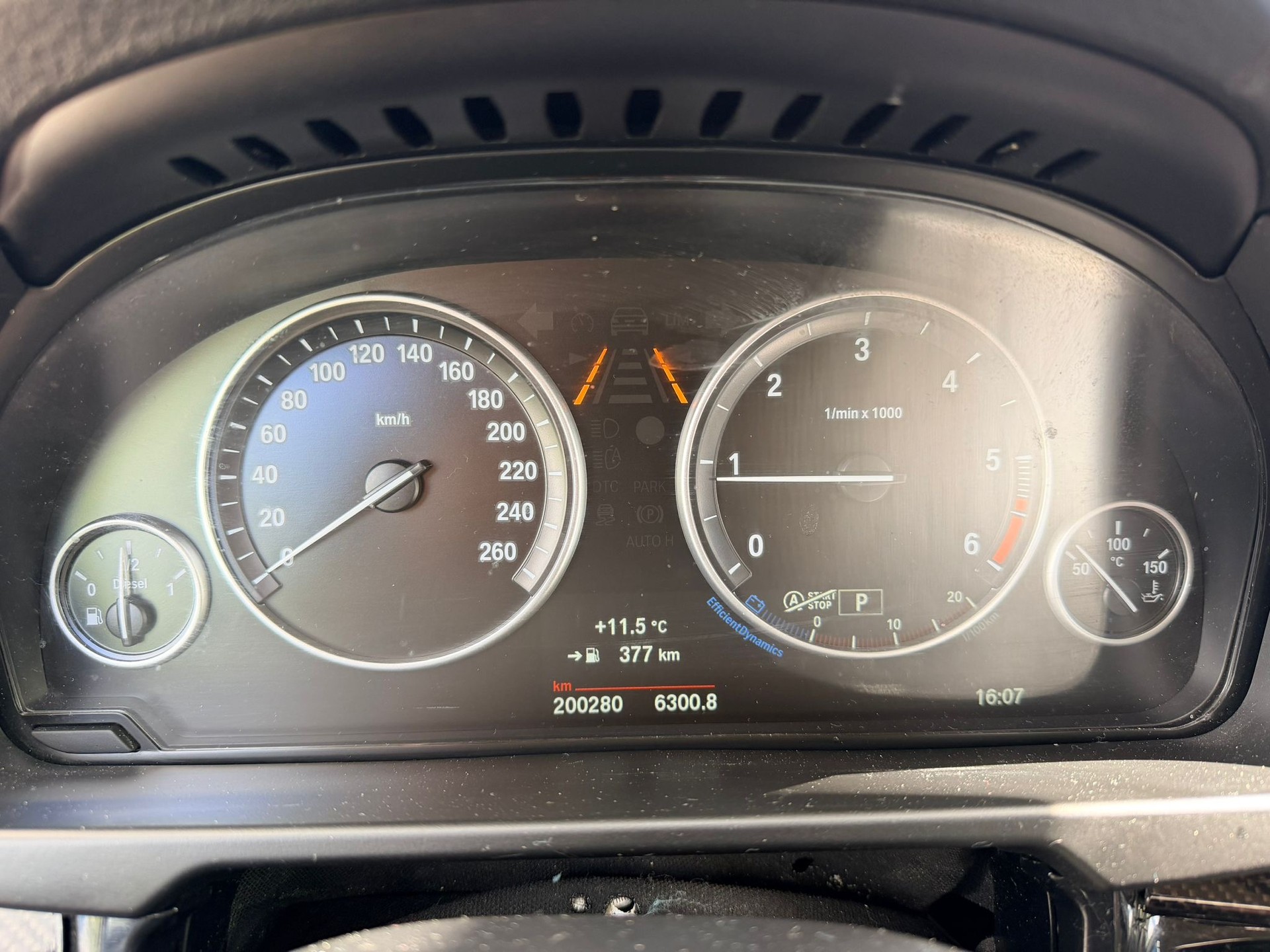BMW X5 xDrive 25d Steptronic-image-10
