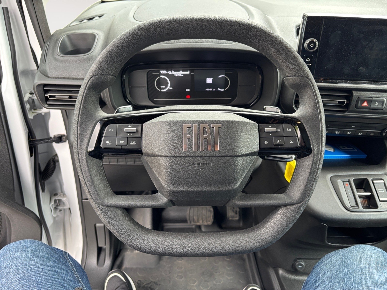 FIAT E-Doblo L1 50kWh 800kg Easy Pro-image-5