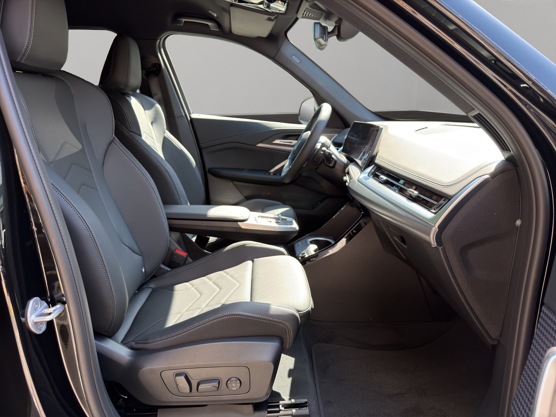 BMW X1 sDrive 20i 48V M Sport-image-19