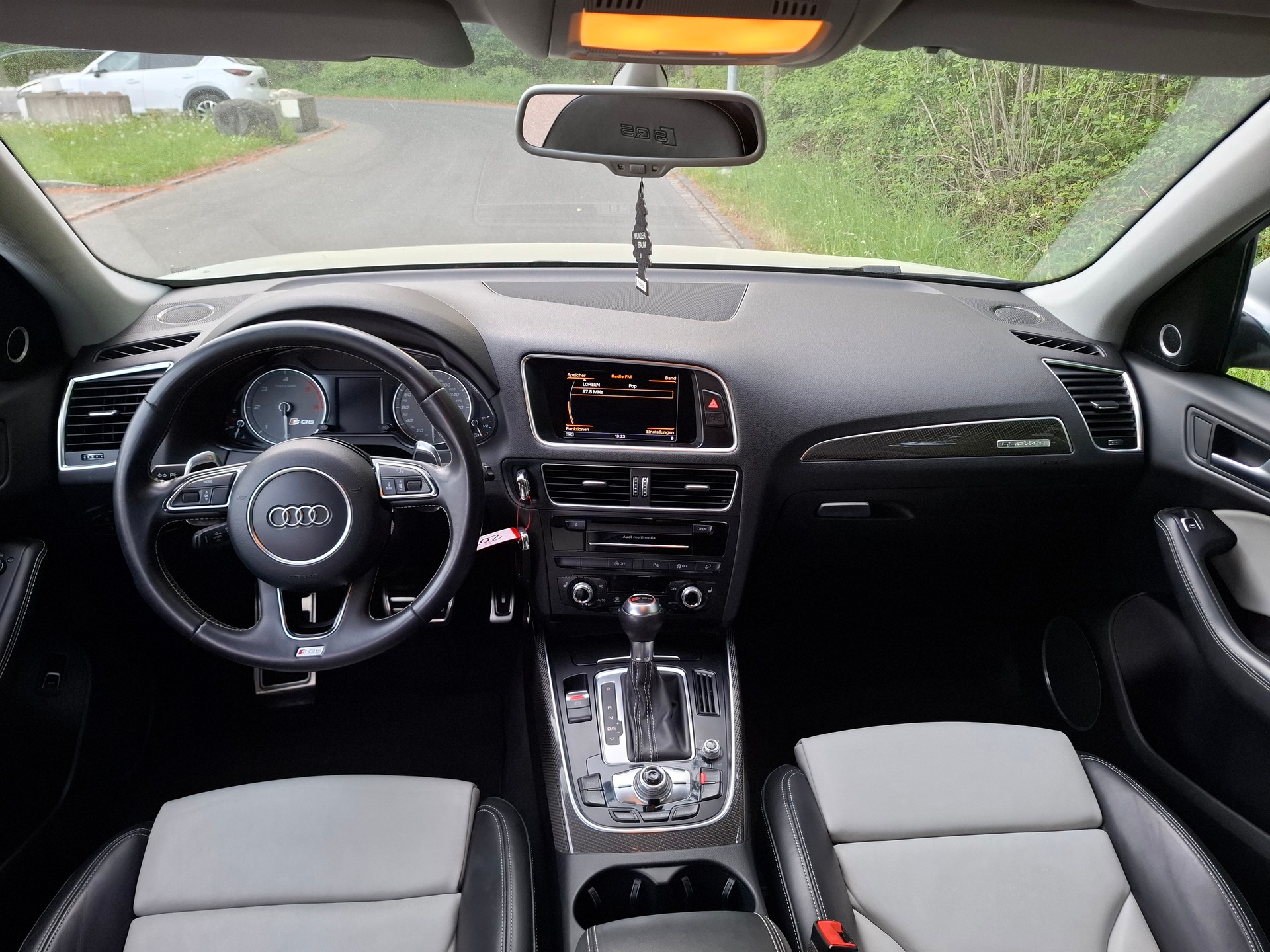 AUDI SQ5 3.0 TDI quattro tiptronic-showroom-element-2