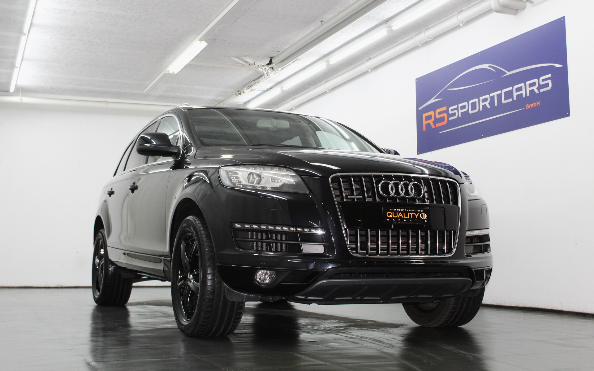 AUDI Q7 3.0 TFSI quattro tiptronic 6-Sitzplätze Version / CH-Fahrzeug-showroom-element-1