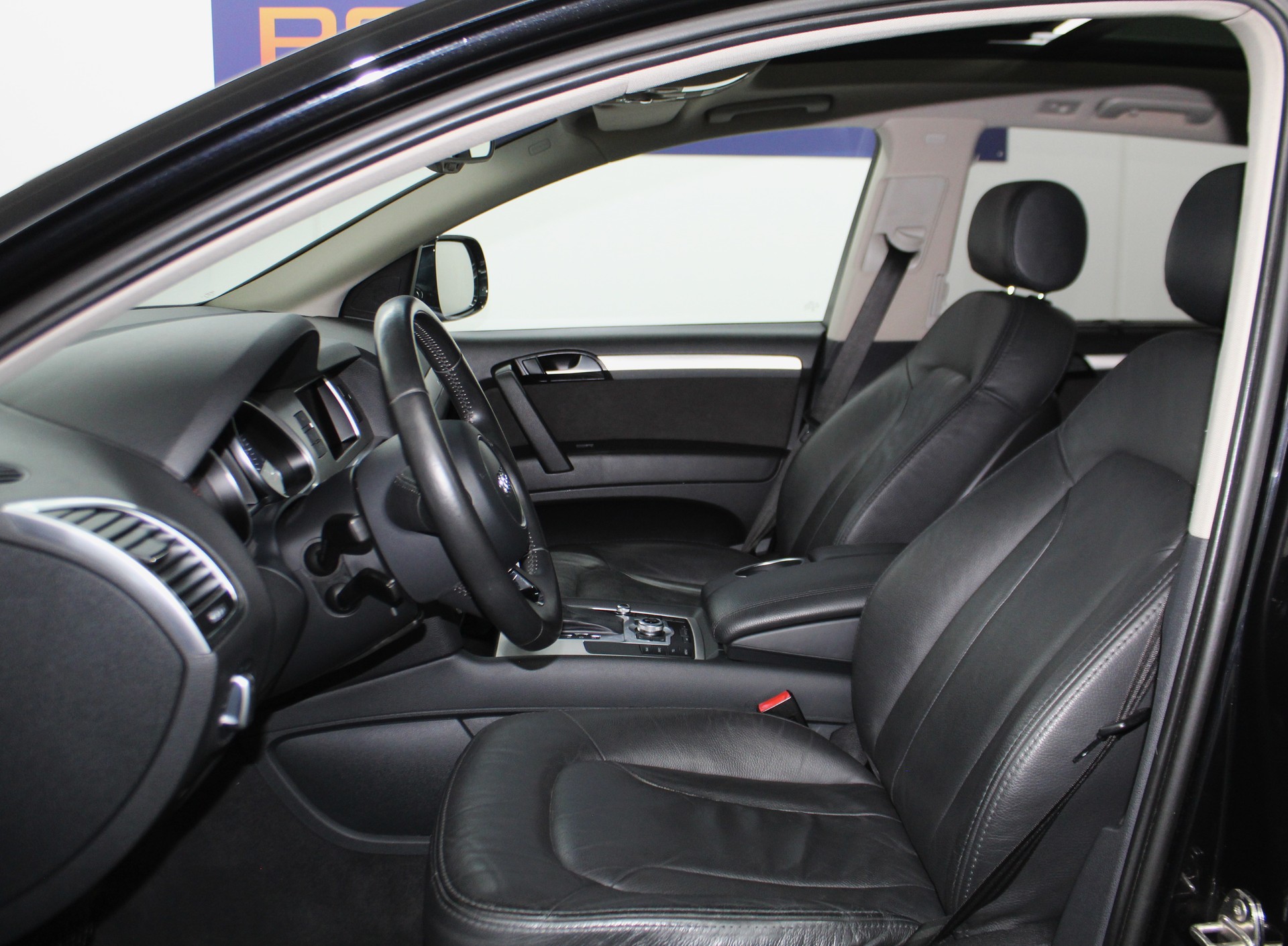 AUDI Q7 3.0 TFSI quattro tiptronic 6-Sitzplätze Version / CH-Fahrzeug-image-7