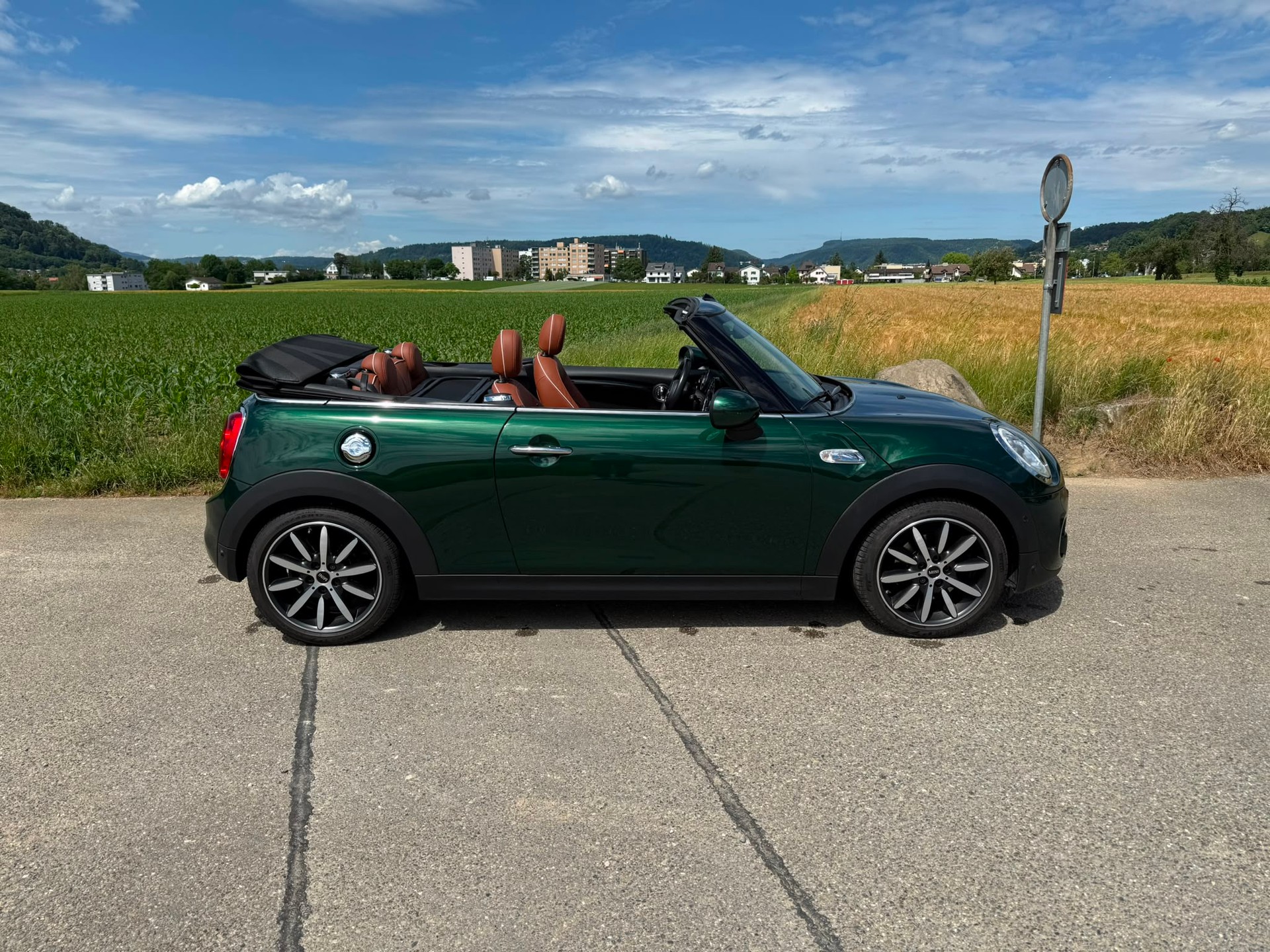 MINI Cooper S Cabriolet-image-7