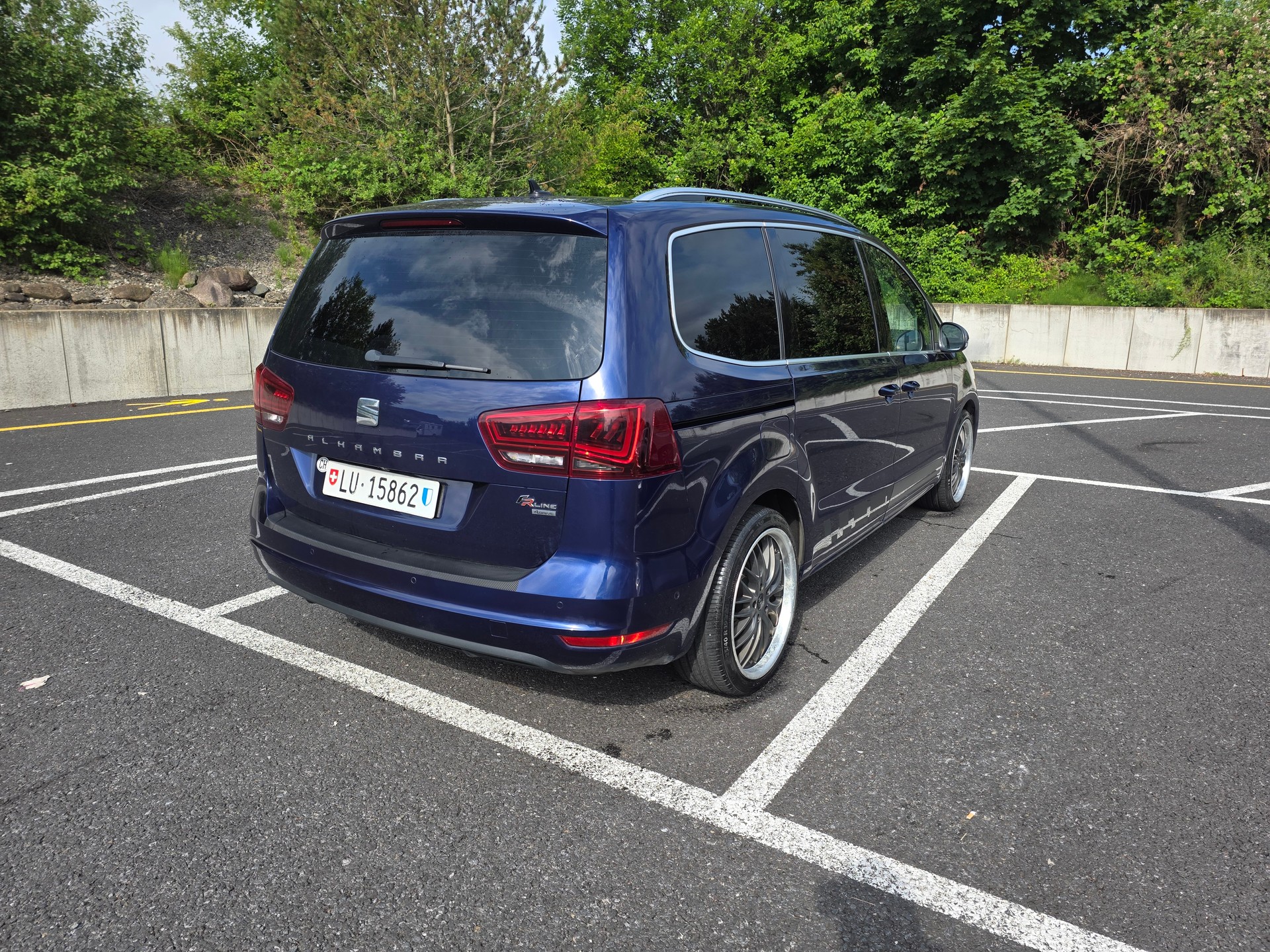 SEAT 2.0 TDI 177 Sw. FR 4x4 DSG S/S-image-4