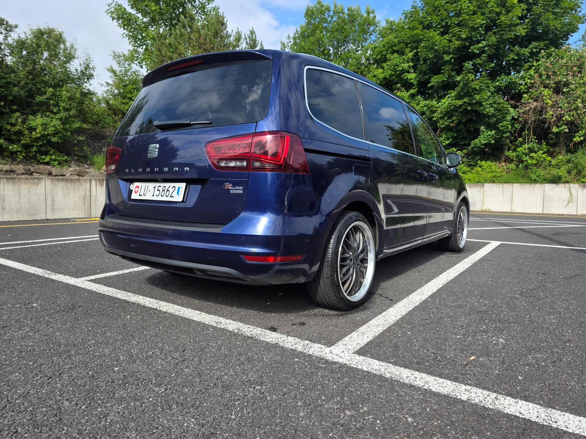 SEAT 2.0 TDI 177 Sw. FR 4x4 DSG S/S-image-3