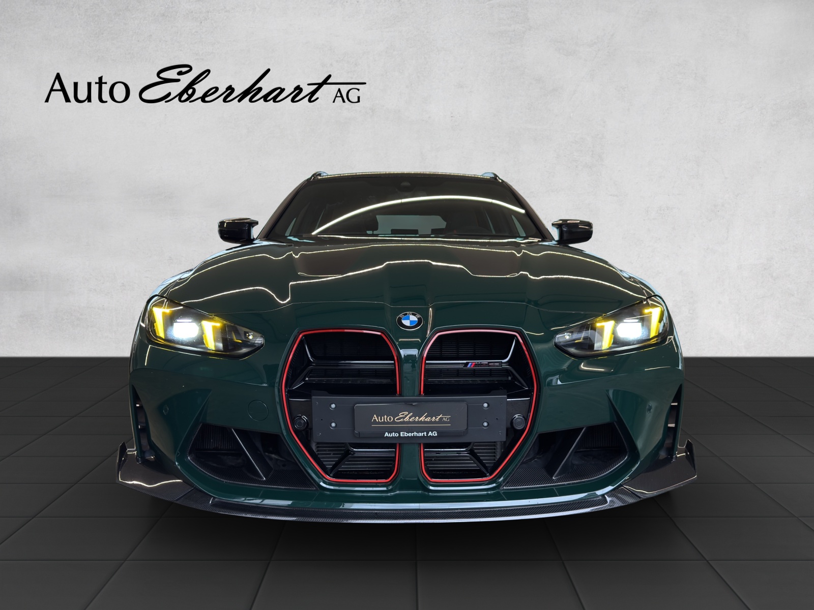 BMW M3 CS Touring xDrive British Racing Green-showroom-element-3
