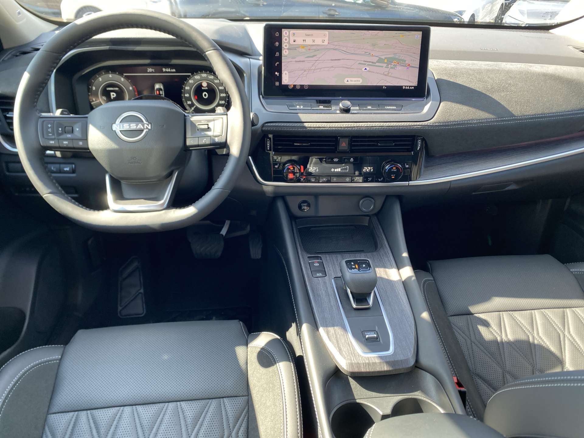NISSAN Qashqai 1.3 DIG-T MHEV Tekna+ Xtronic-Automat-image-4