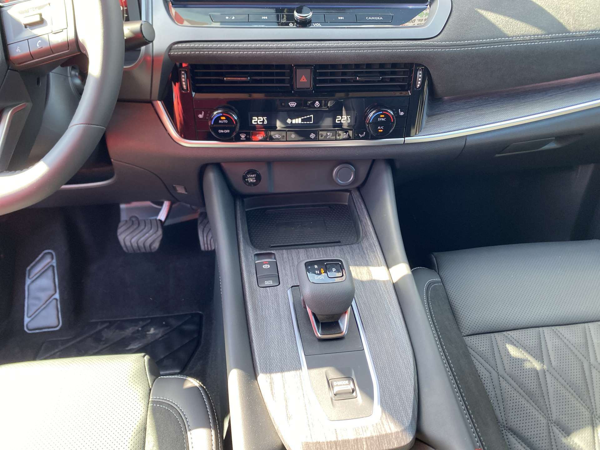 NISSAN Qashqai 1.3 DIG-T MHEV Tekna+ Xtronic-Automat-image-11