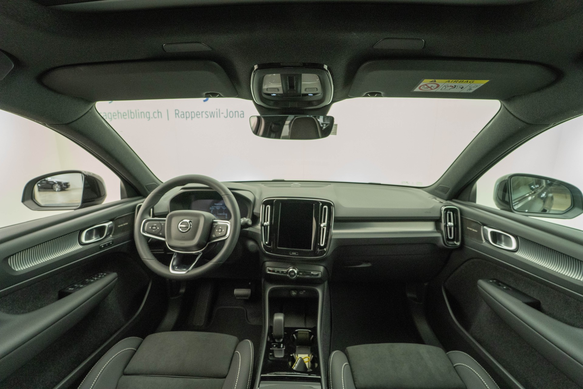 VOLVO EX40 Twin Performance Ultra AWD-image-5