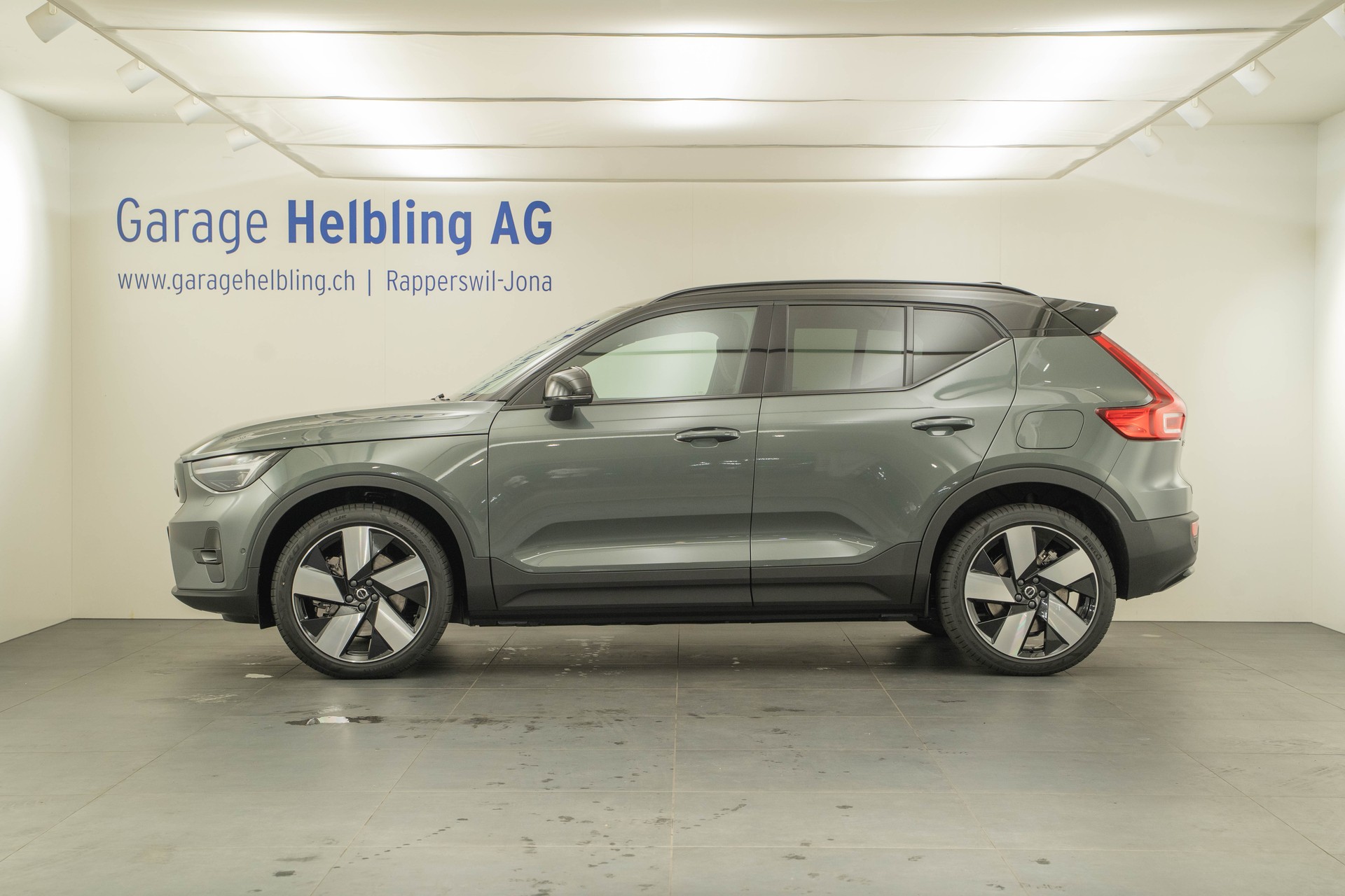 VOLVO EX40 Twin Performance Ultra AWD-showroom-element-2