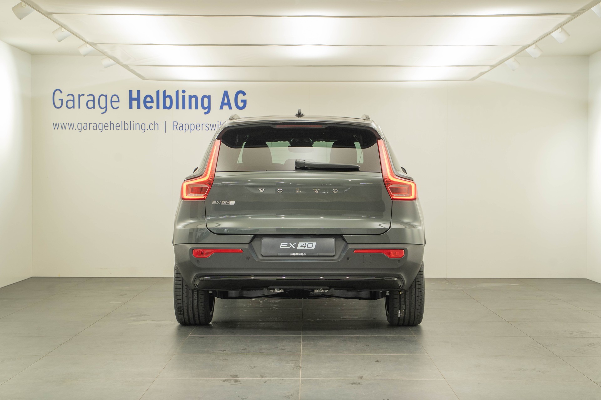 VOLVO EX40 Twin Performance Ultra AWD-showroom-element-3