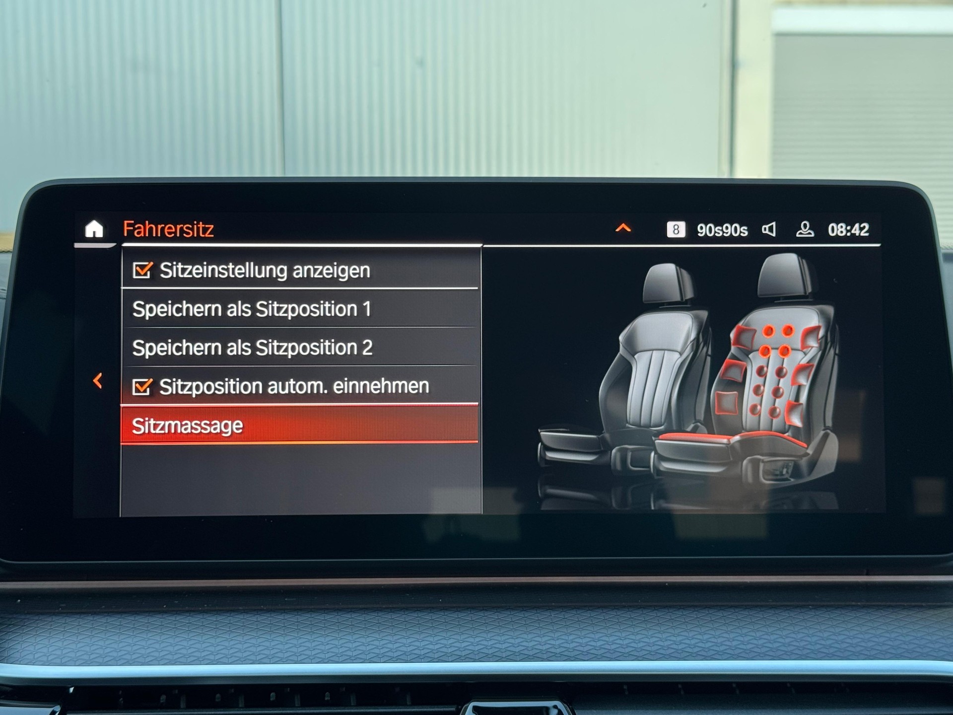 BMW M550i xDrive M Sport Pro Steptronic-image-22