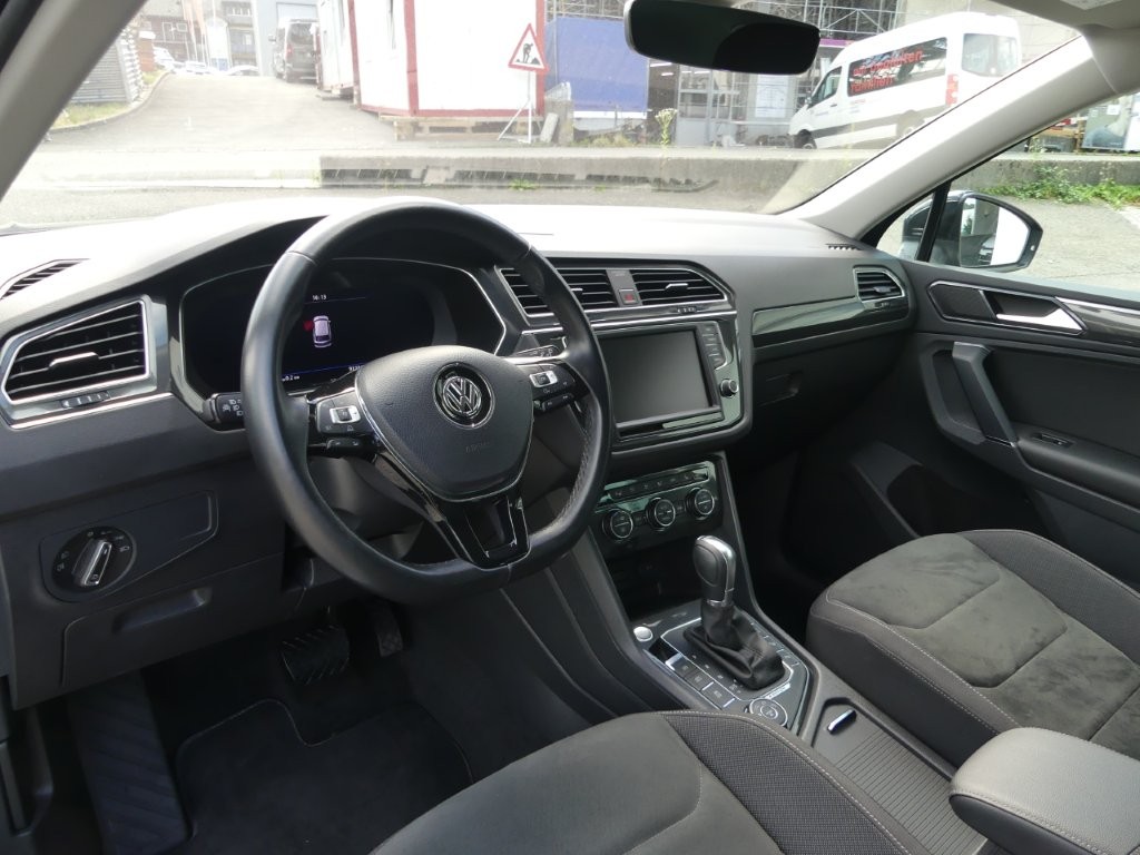 VW Tiguan 2.0TSI Highline 4Motion DSG-image-6