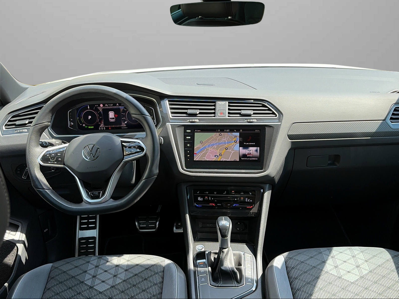 VW Tiguan 1.4TSI PHEV R-Line DSG-image-12