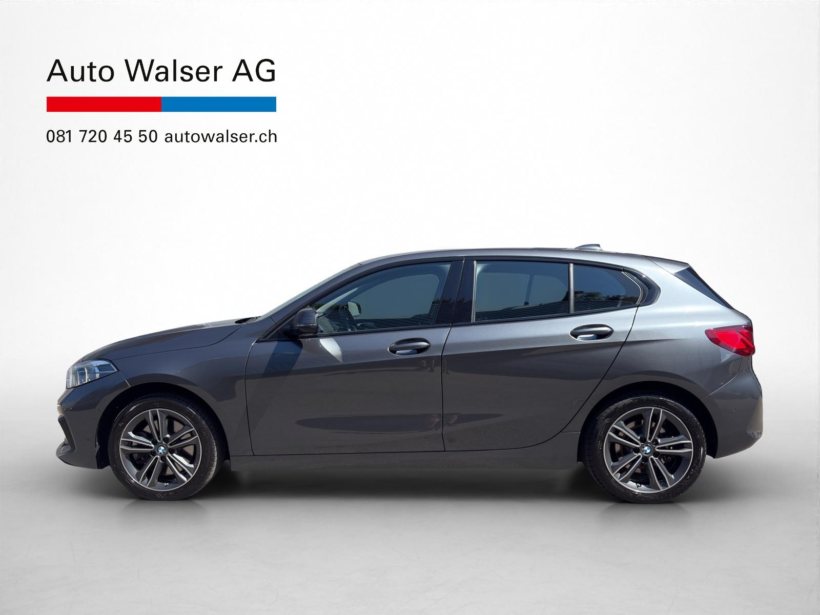 BMW 120d xDrive-showroom-element-1