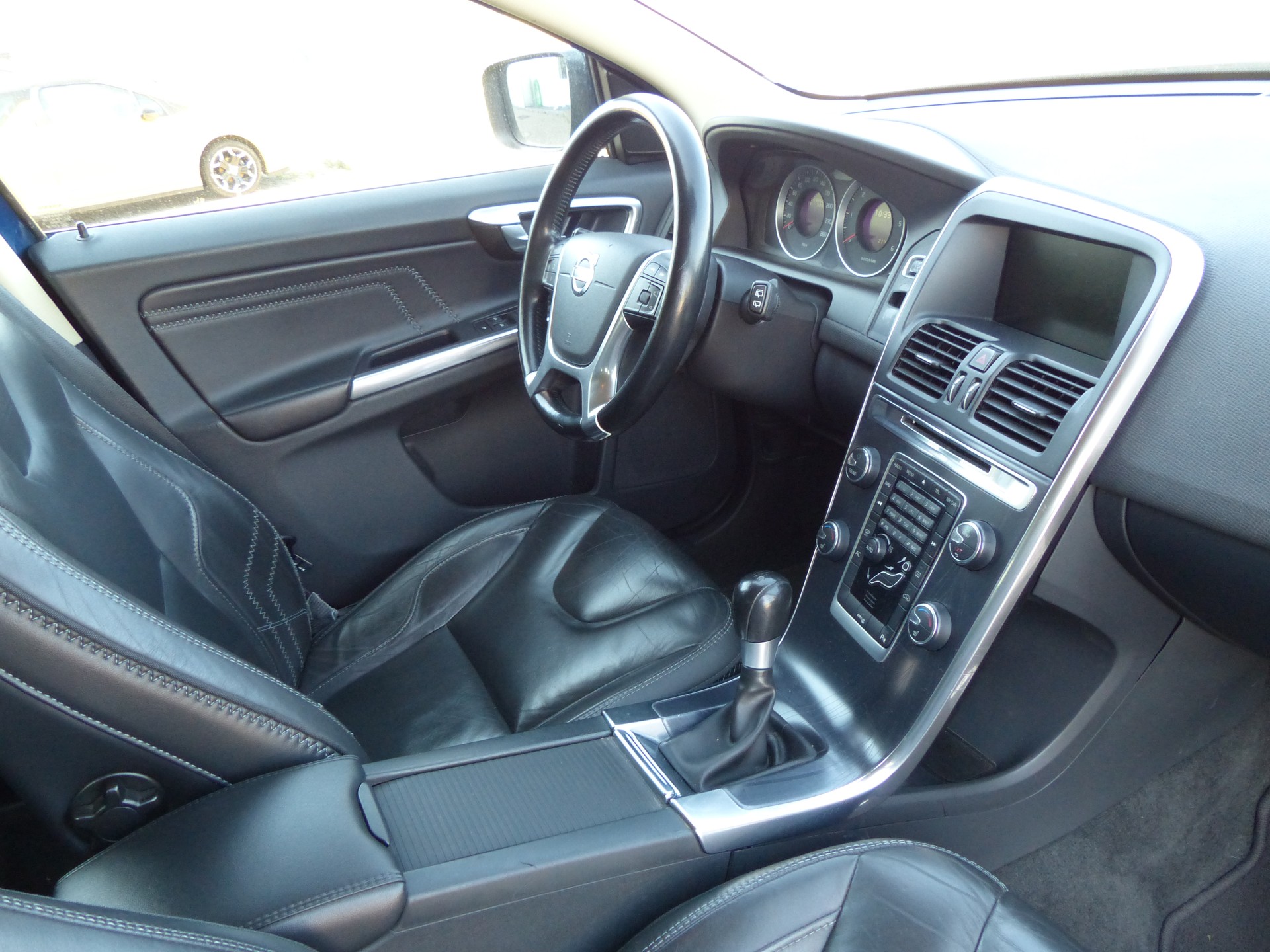 VOLVO XC60 D4 OceanRace-image-20