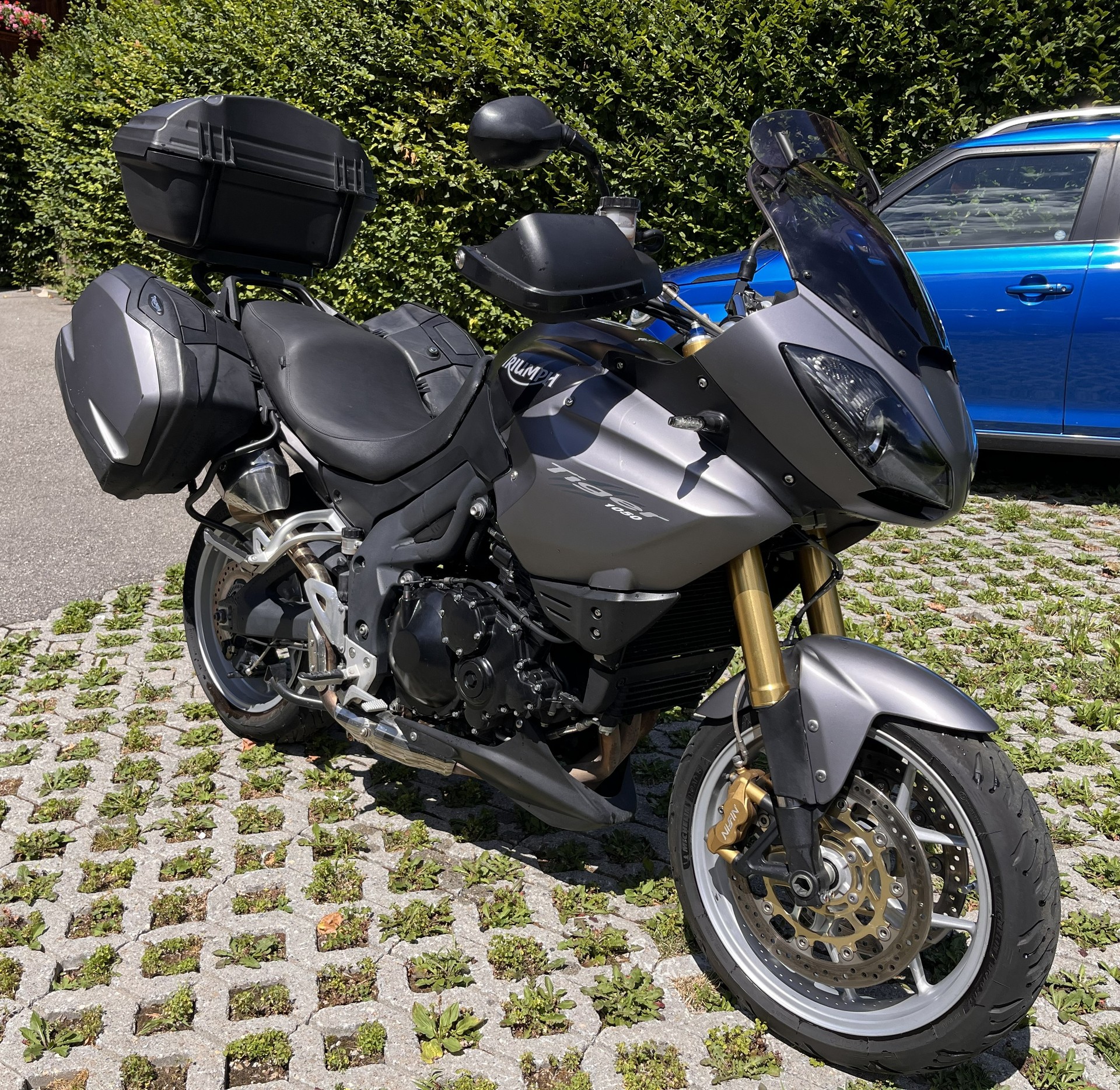 TRIUMPH Tiger 1050 ABS SE-image-0