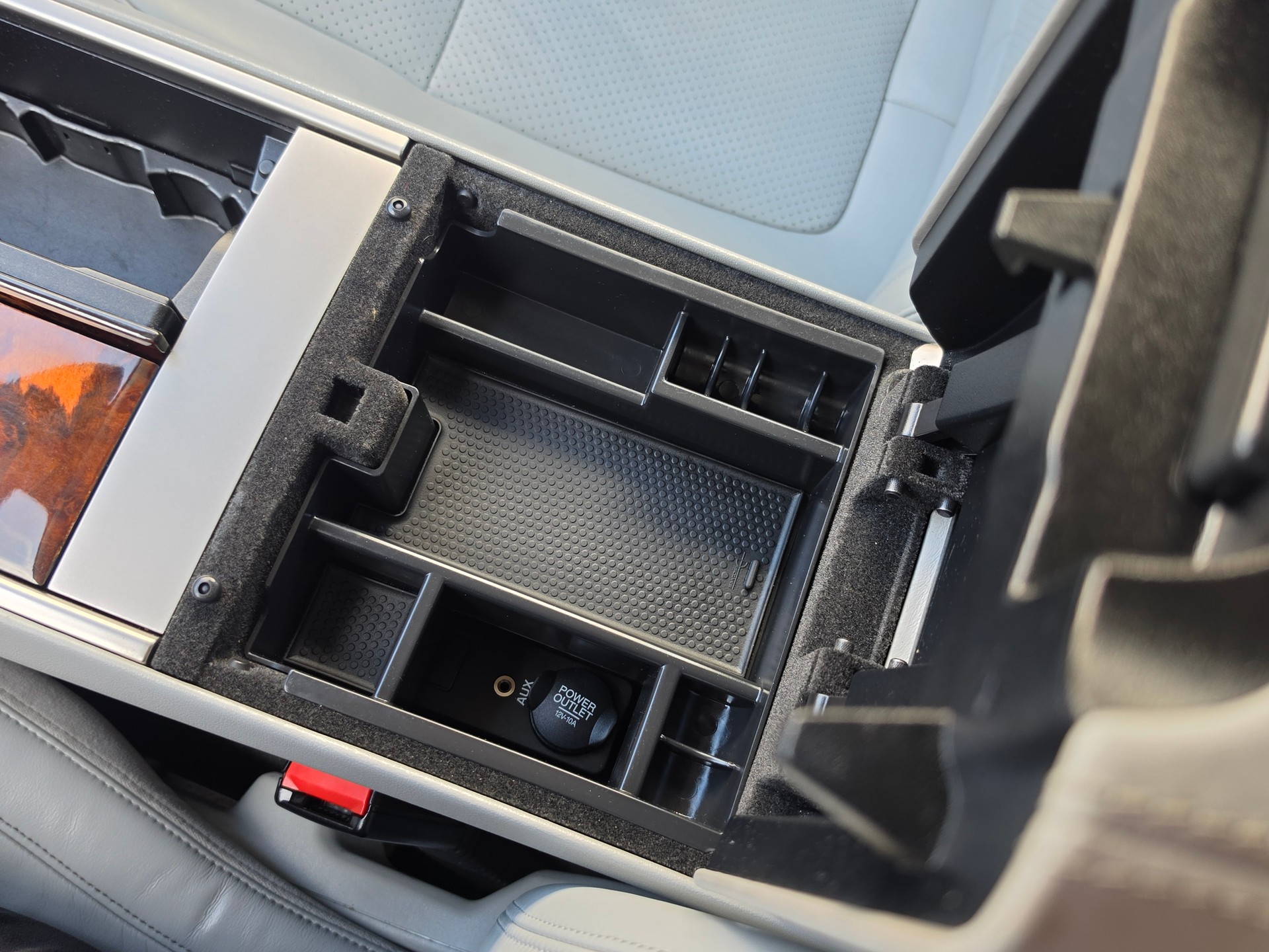 JAGUAR XF 3.0 V6 Premium Luxury-image-38