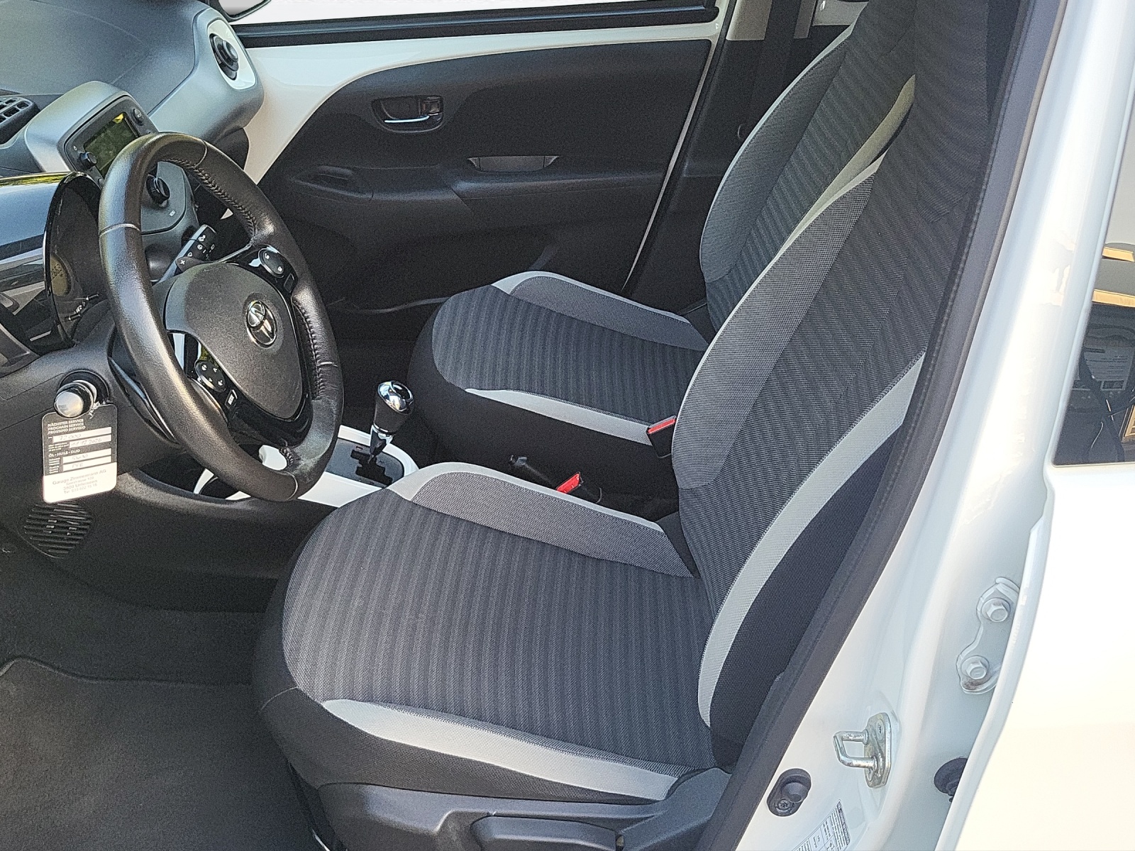 TOYOTA Aygo 1.0 VVT-i Trend-image-12