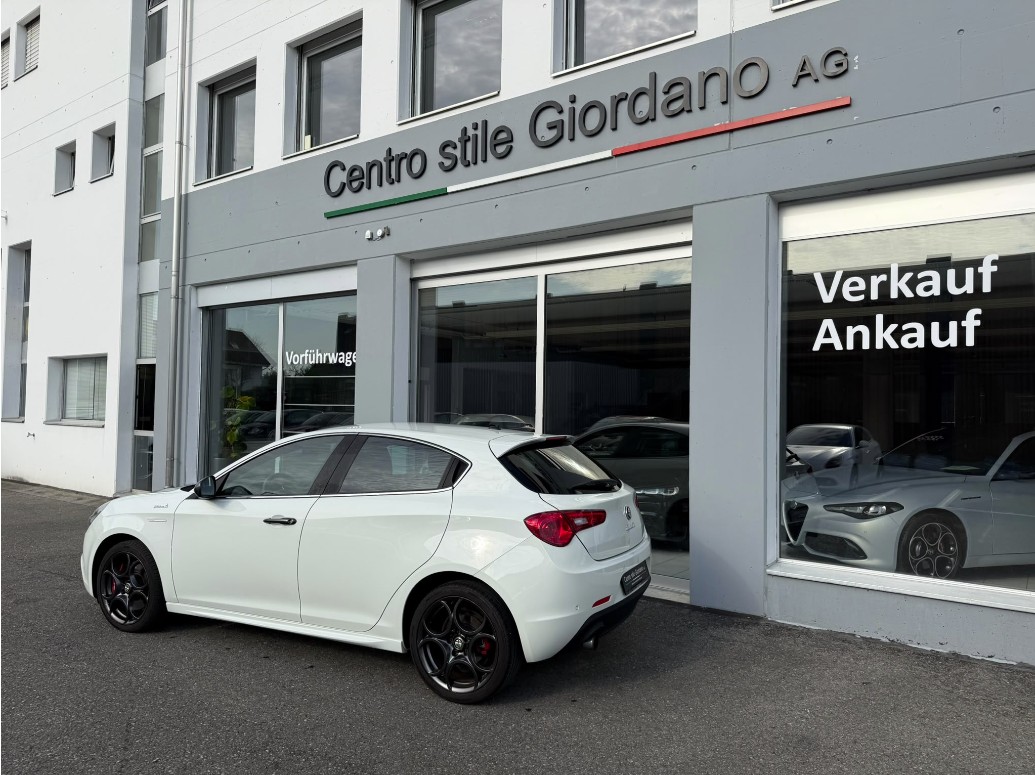 ALFA ROMEO Giulietta 1.4 MultiAir QV-Line-showroom-element-2
