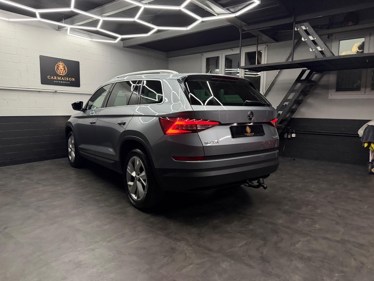 SKODA Kodiaq 1.5 TSI ACT Ambition | AHK 1.8T | Rückfahrkamera-image-6