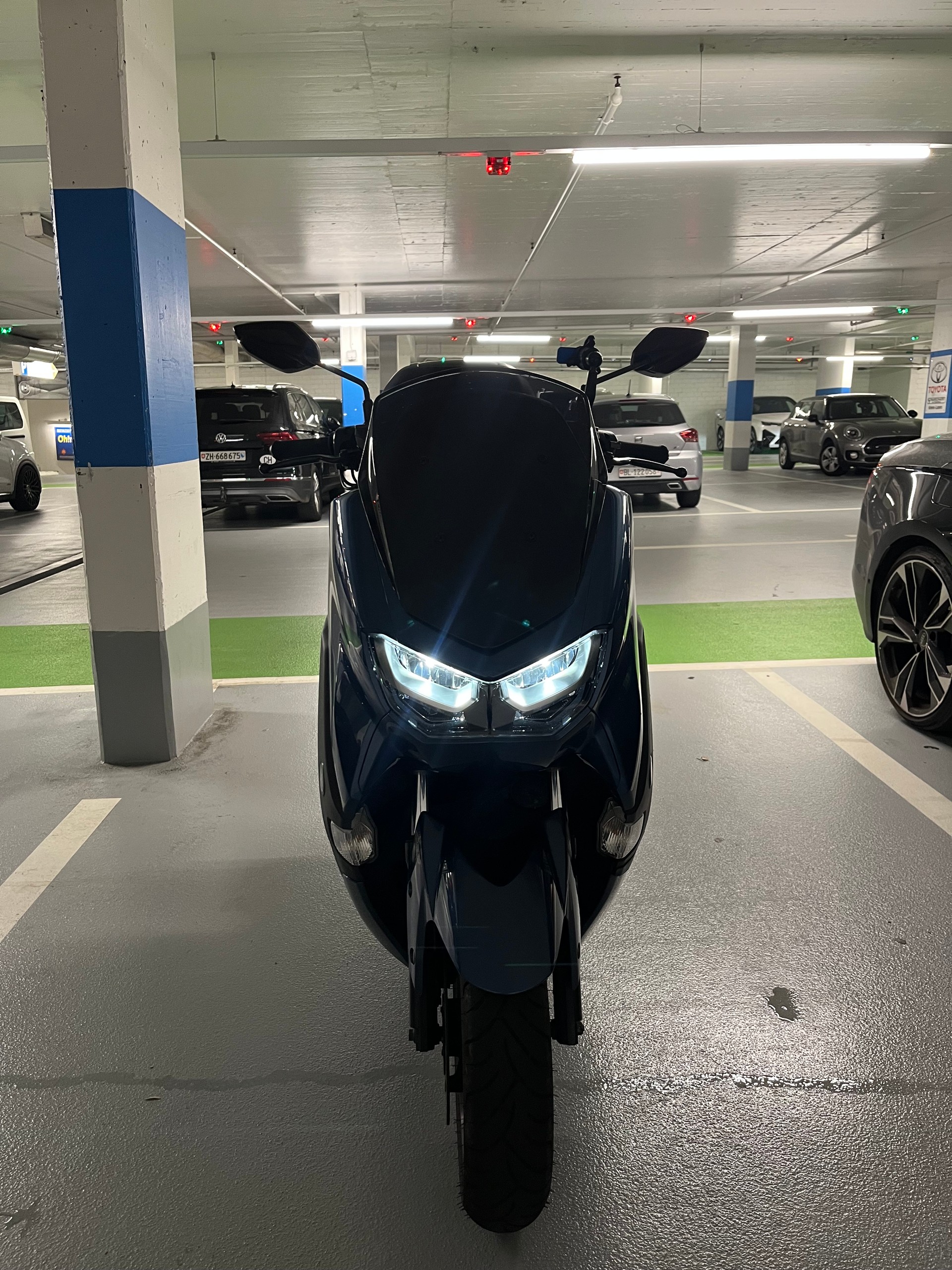 YAMAHA N-Max GPD 125-image-2