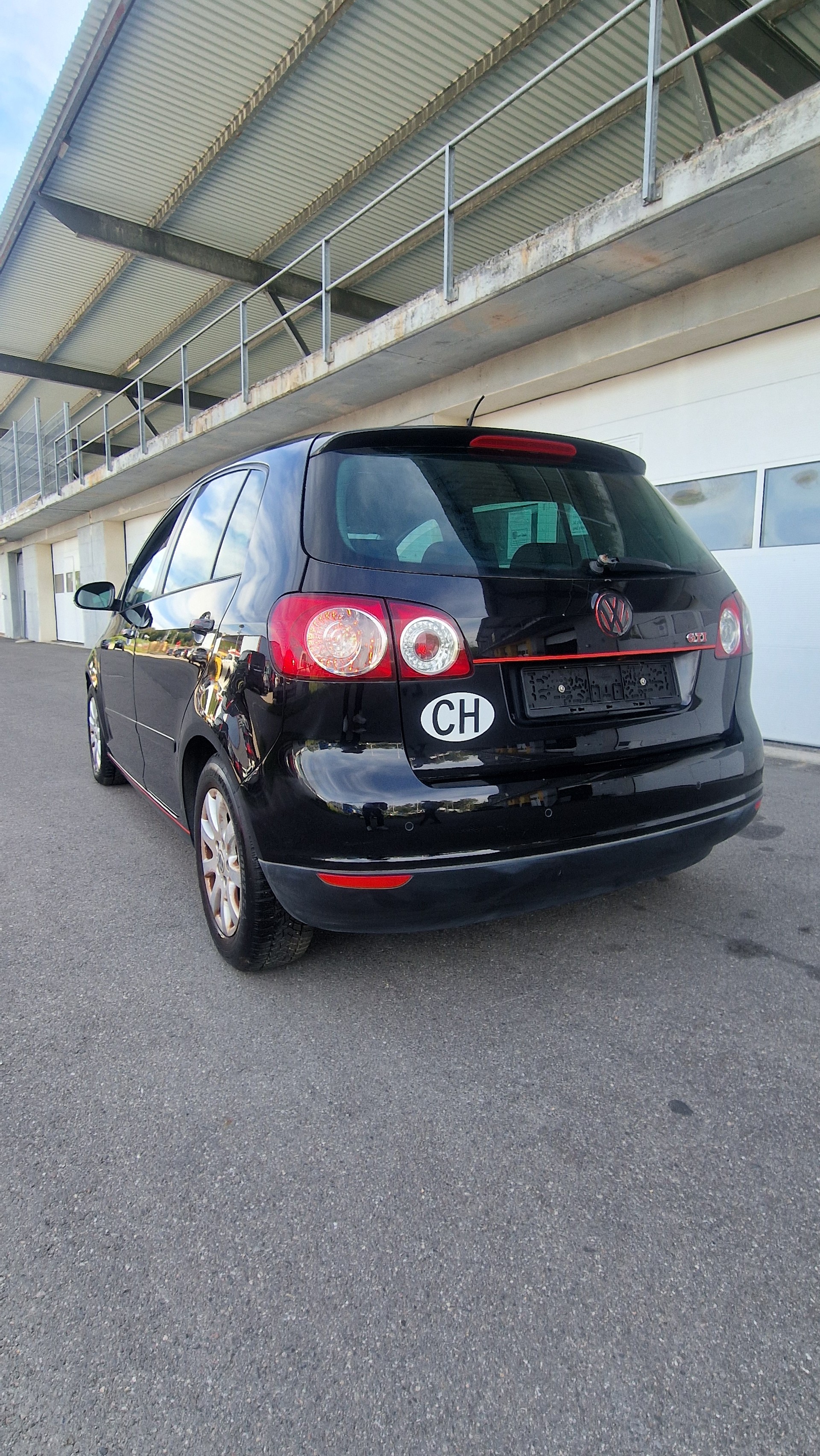 VW Golf Plus-image-5