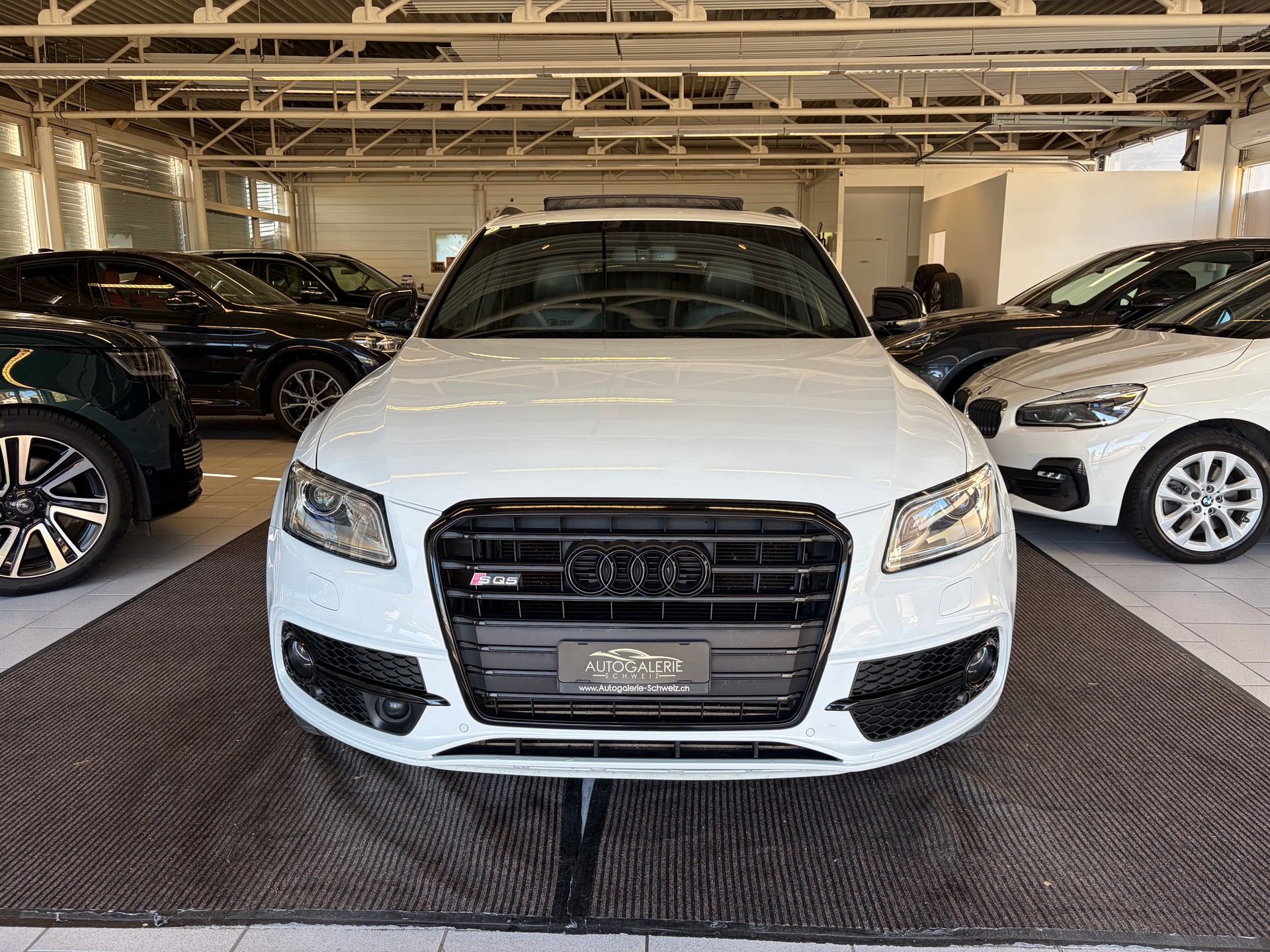 AUDI SQ5 3.0 TDI plus quattro | CH | Panorama | Black Paket | Rautensteppung Leder | DAB | B&O Sound | Kamera |-image-32