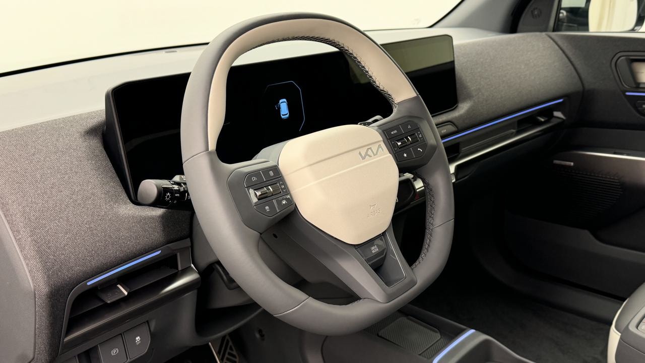 KIA EV2 61 kWh GT-Line 4Sitze-image-7