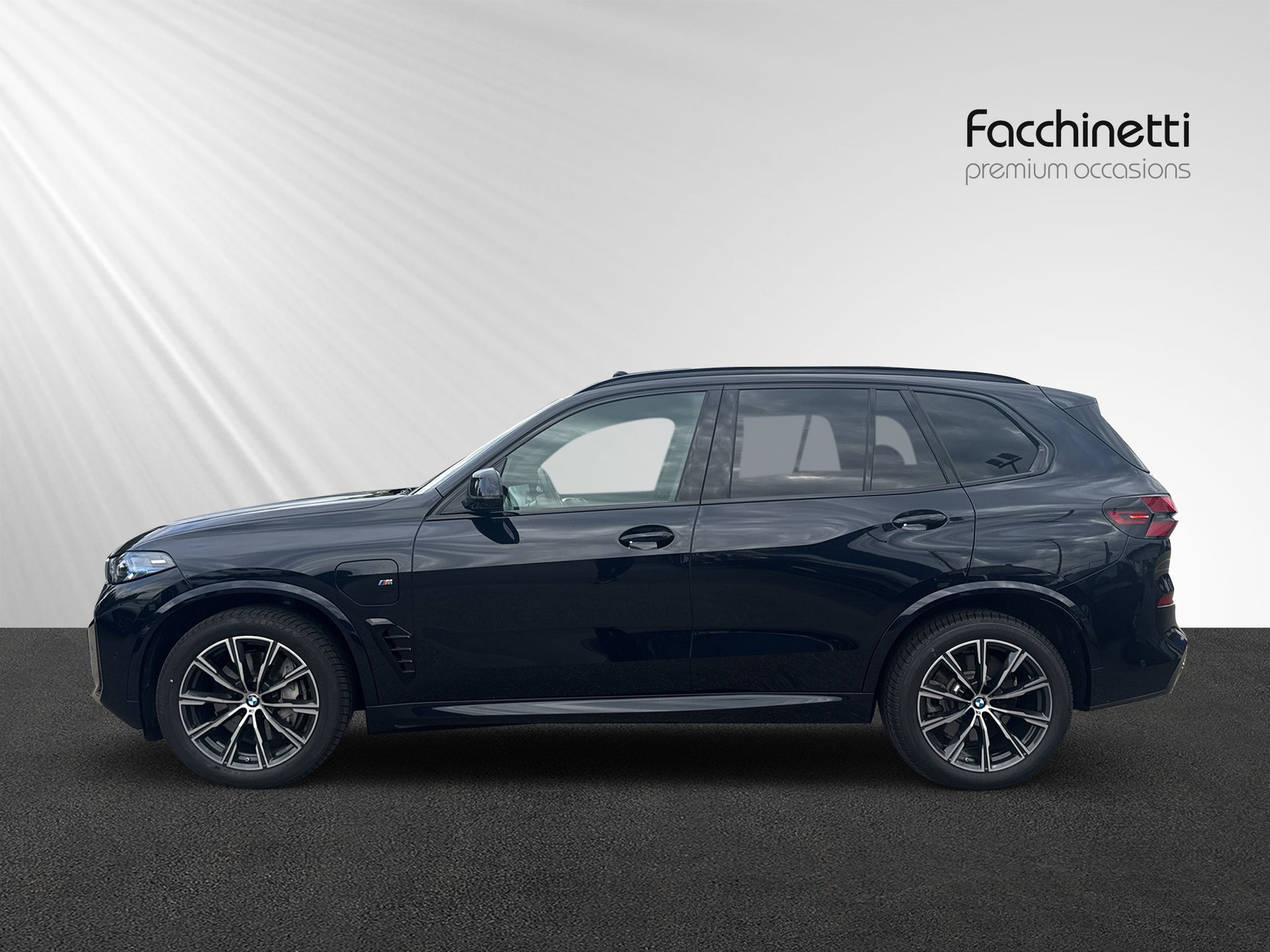 BMW X5 xDrive 50e M Sport Steptronic-showroom-element-1