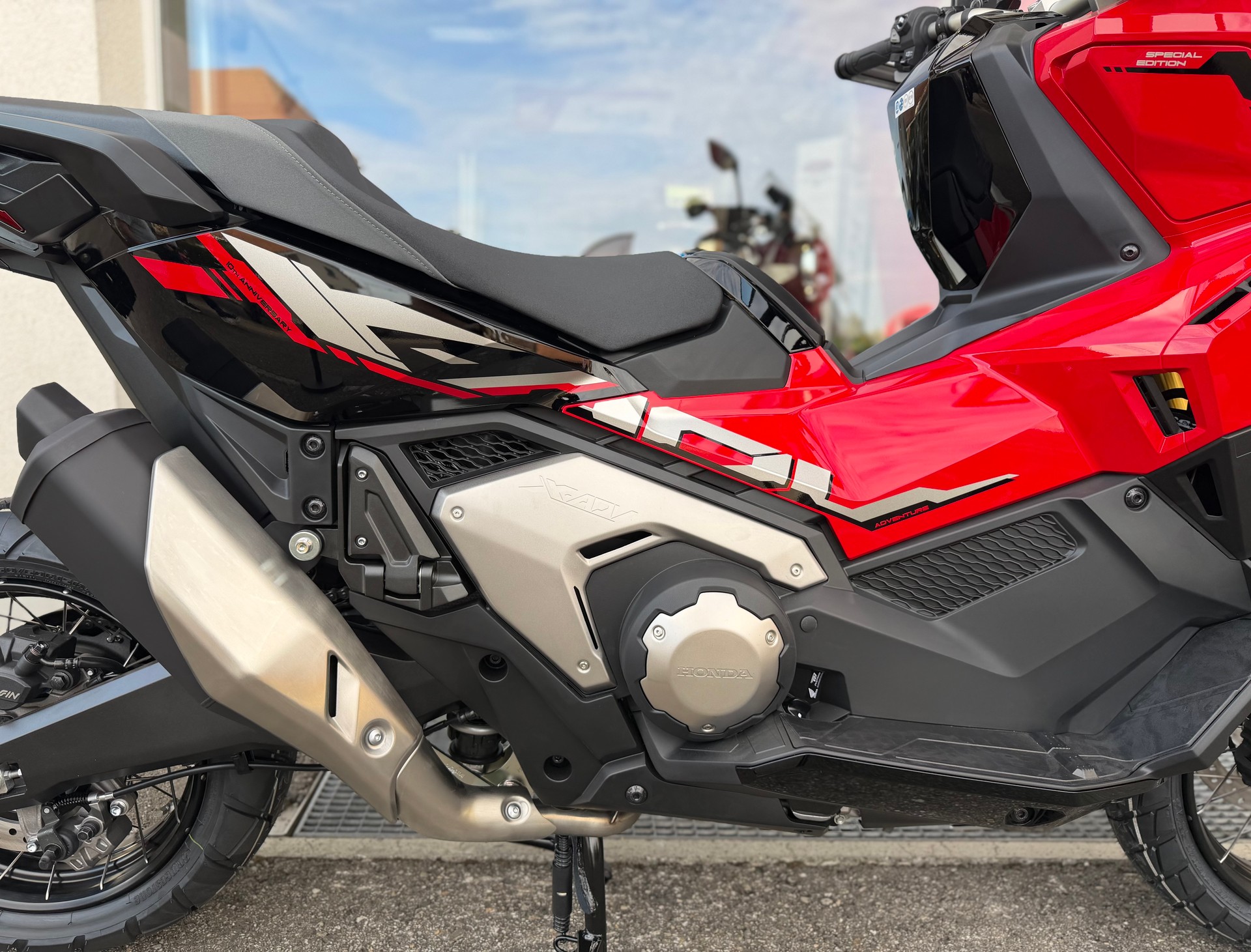 HONDA X-ADV 750 Special Edition 2027-image-6