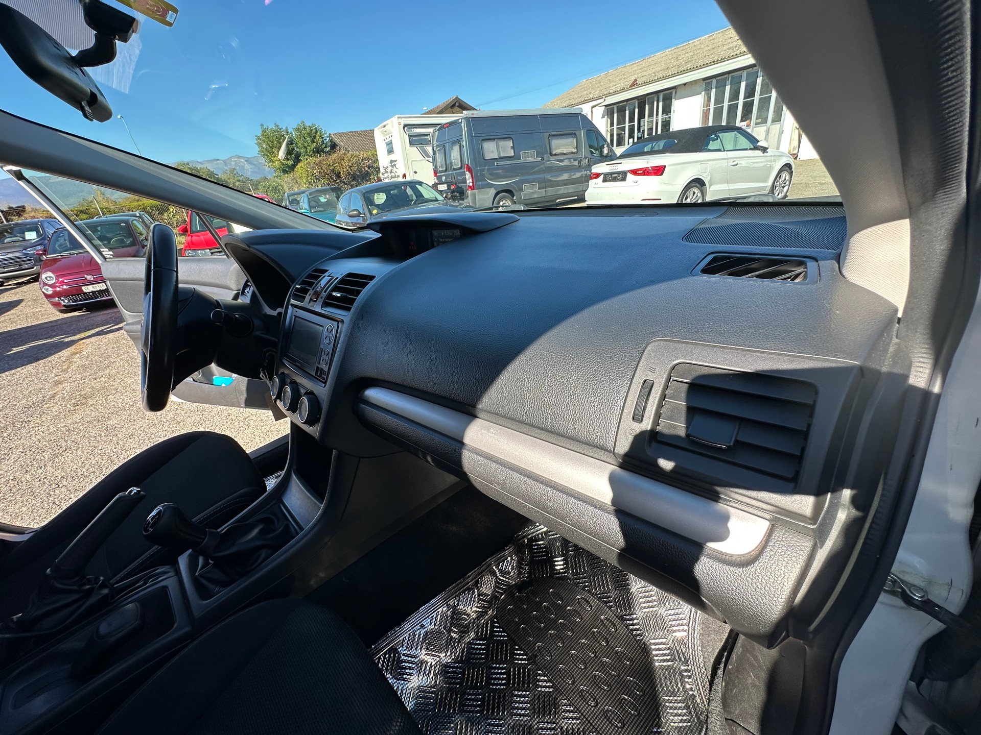 SUBARU XV 1.6 Swiss Two-image-27