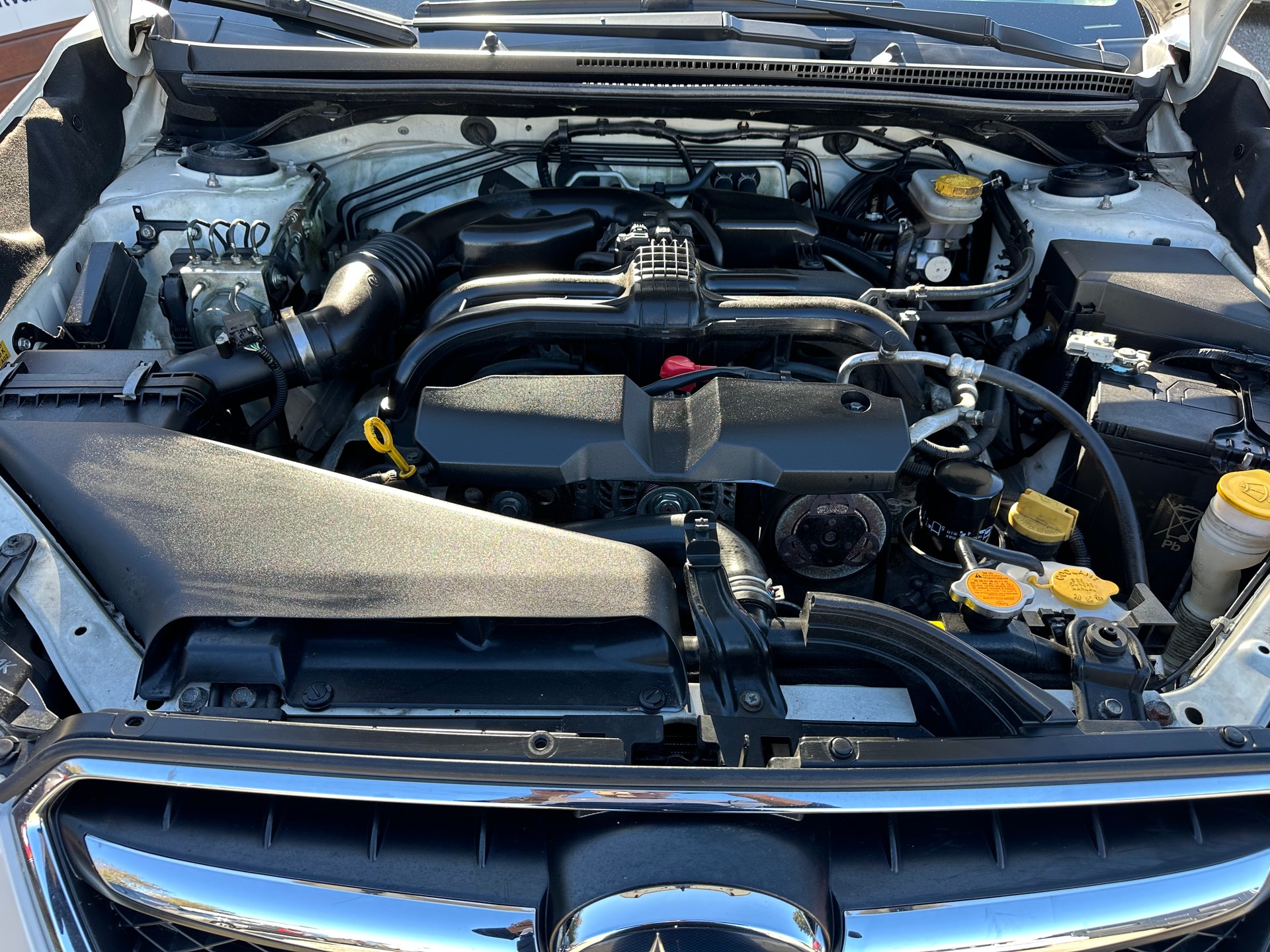 SUBARU XV 1.6 Swiss Two-image-34