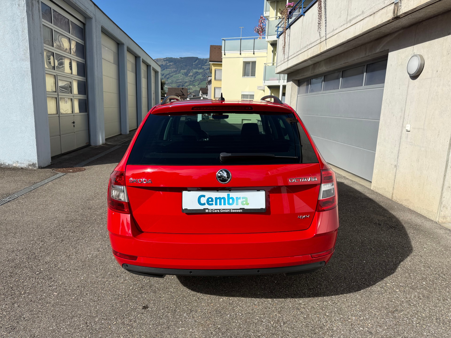 SKODA Octavia Combi 1.6 TDI Ambition 4x4-image-4