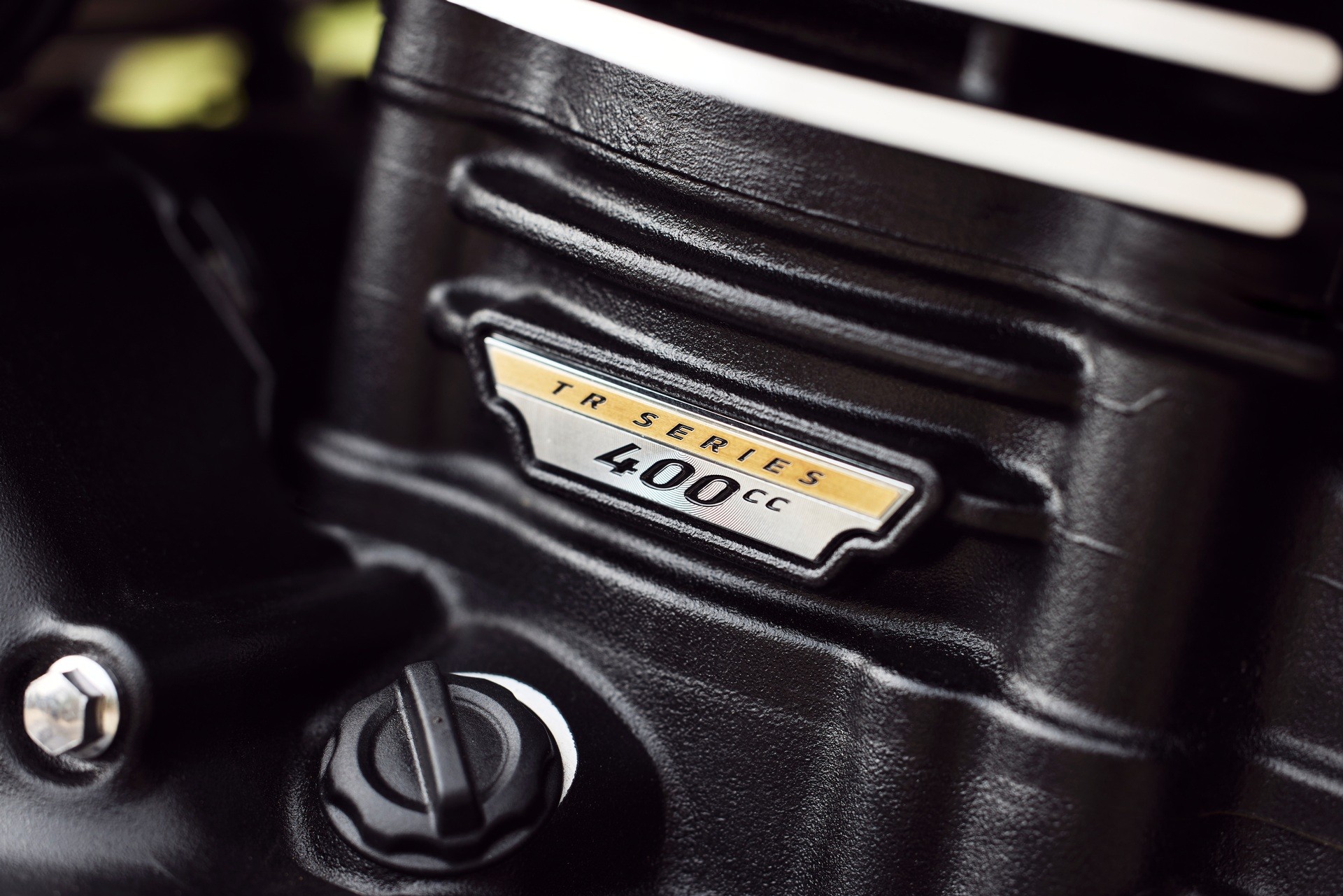 TRIUMPH Scrambler 400 X-image-2