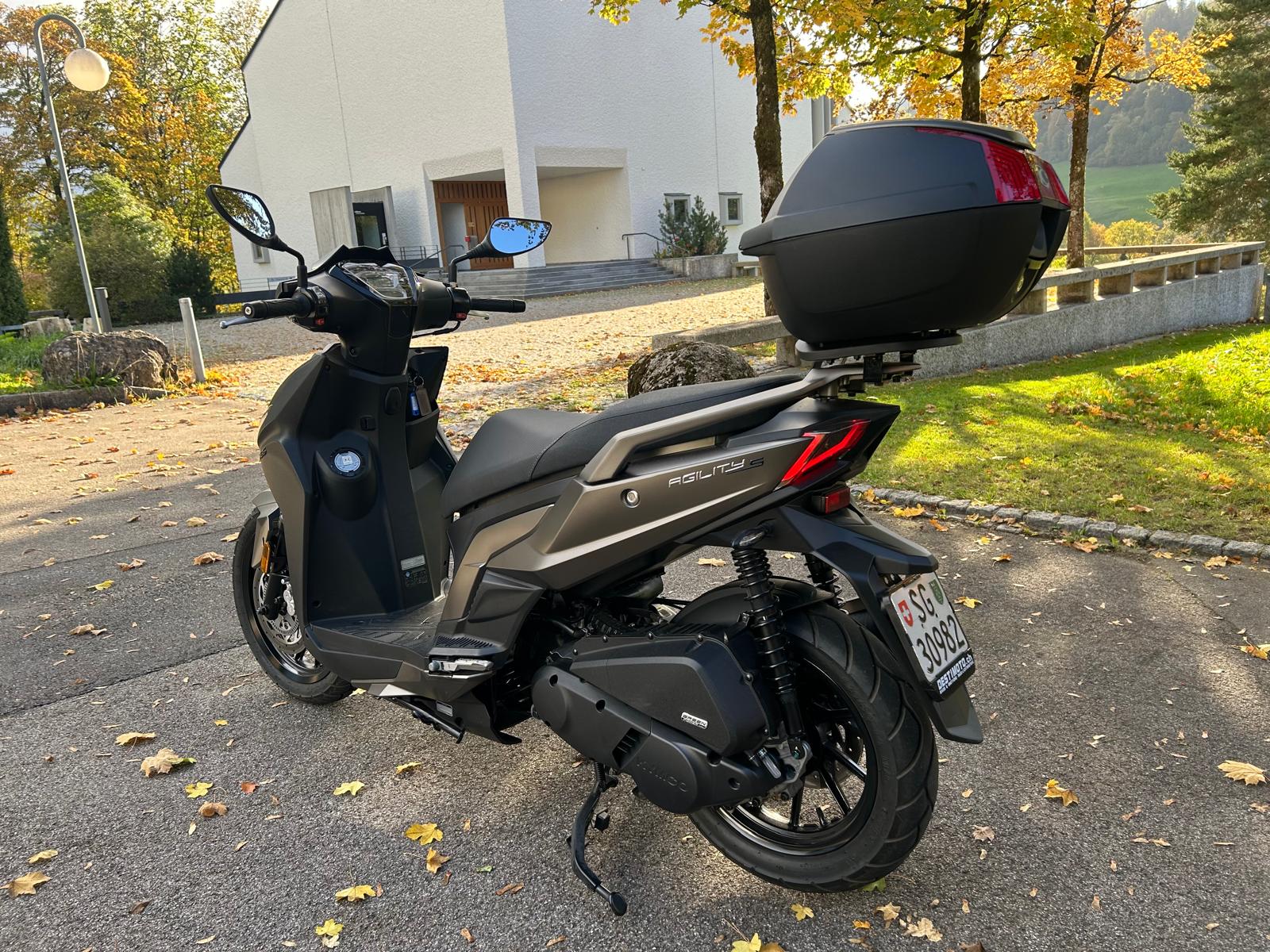 KYMCO Agility S 125i ABS Topcase-image-8