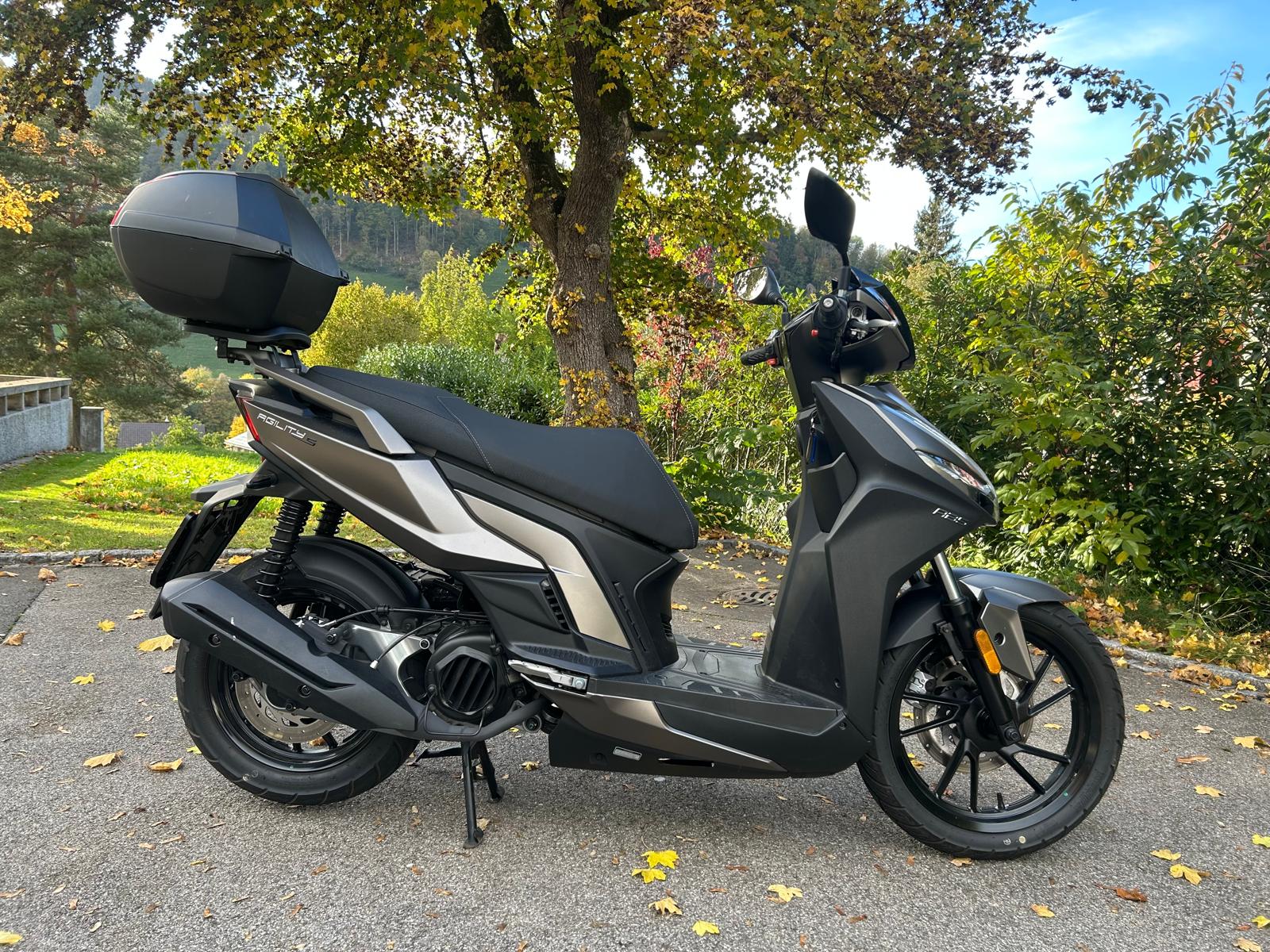 KYMCO Agility S 125i ABS Topcase-image-0