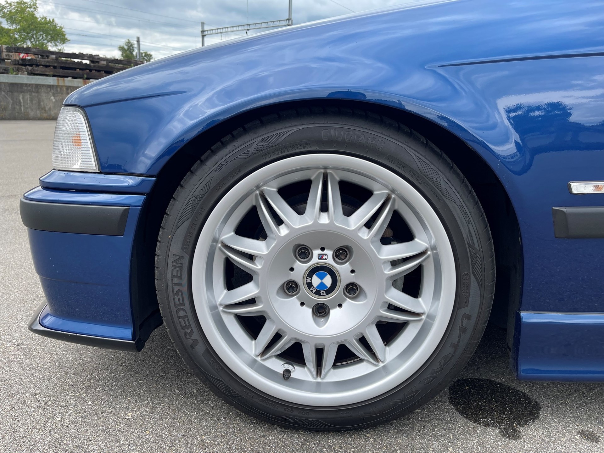 BMW 328i M-Paket-image-8