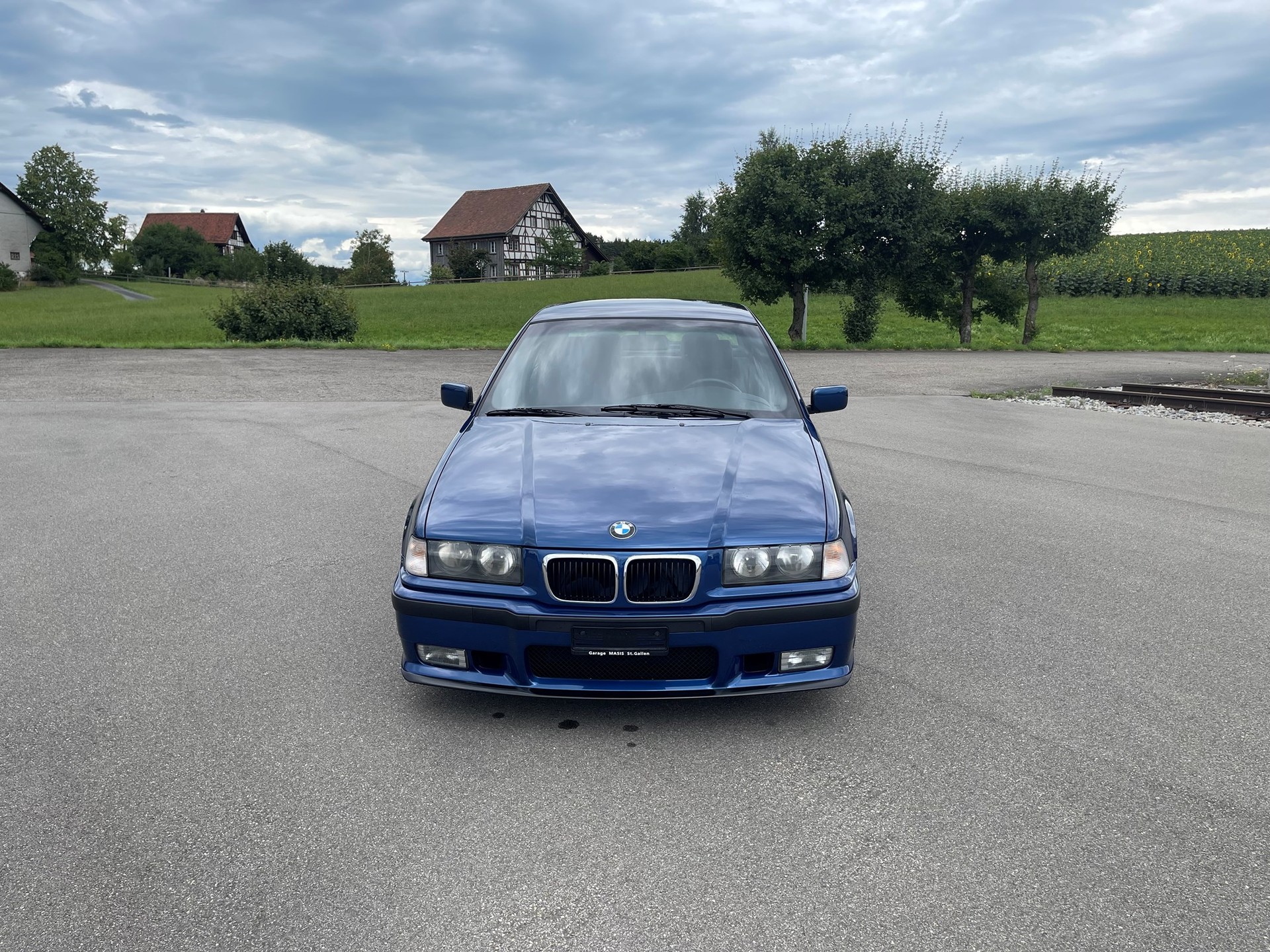 BMW 328i M-Paket-image-7