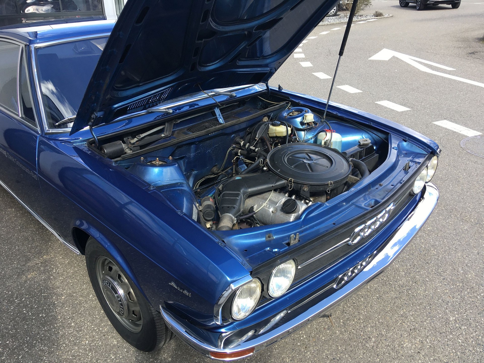 AUDI 100 Coupé S-image-10