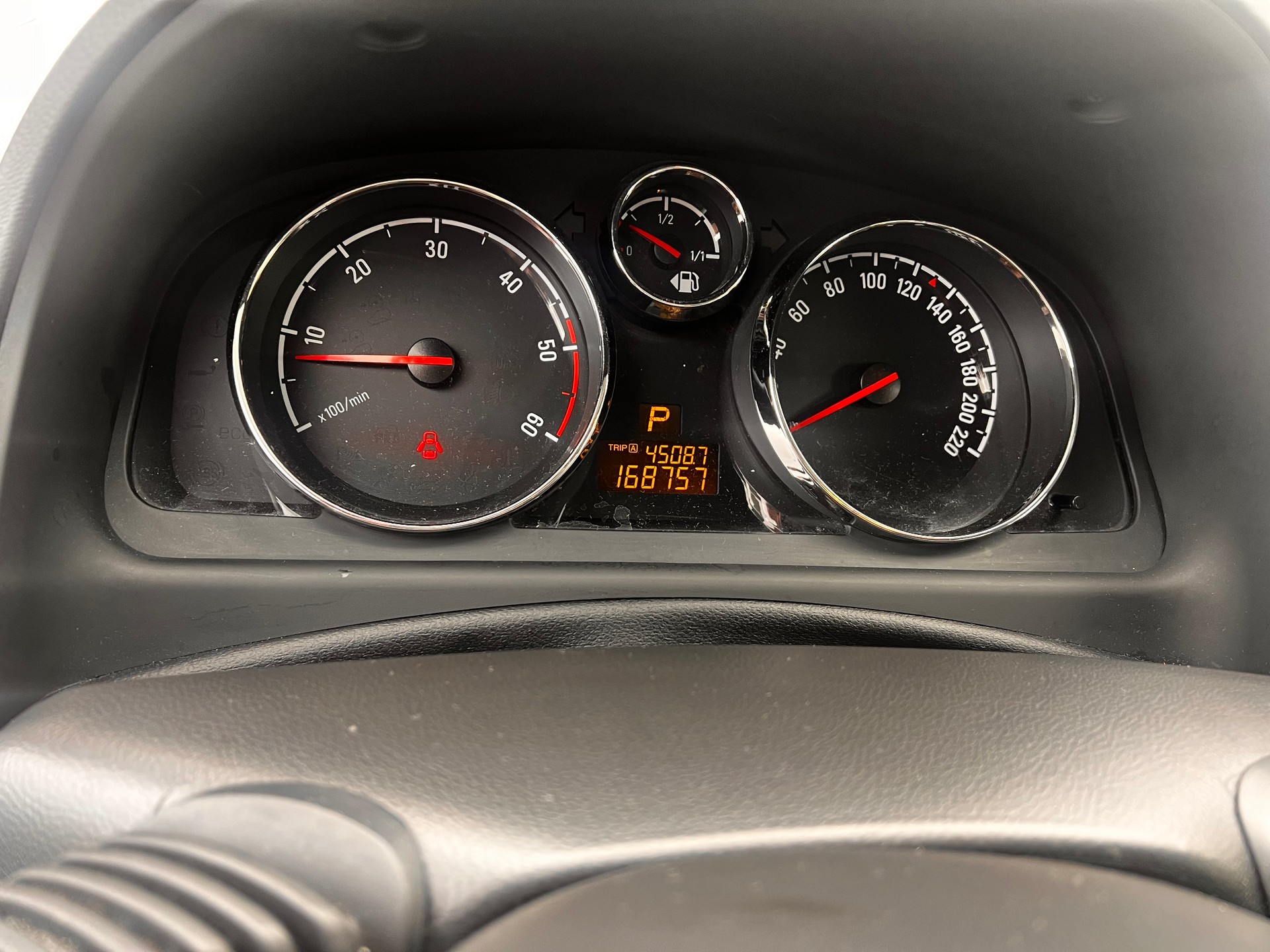 OPEL Antara 2.2 CDTi Cosmo 4WD Automatic-image-11