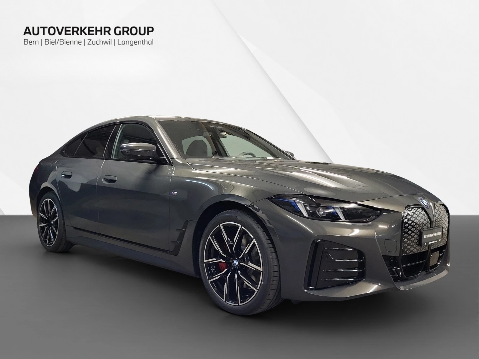 BMW i4 xDrive 40 M Sport Pro-image-5