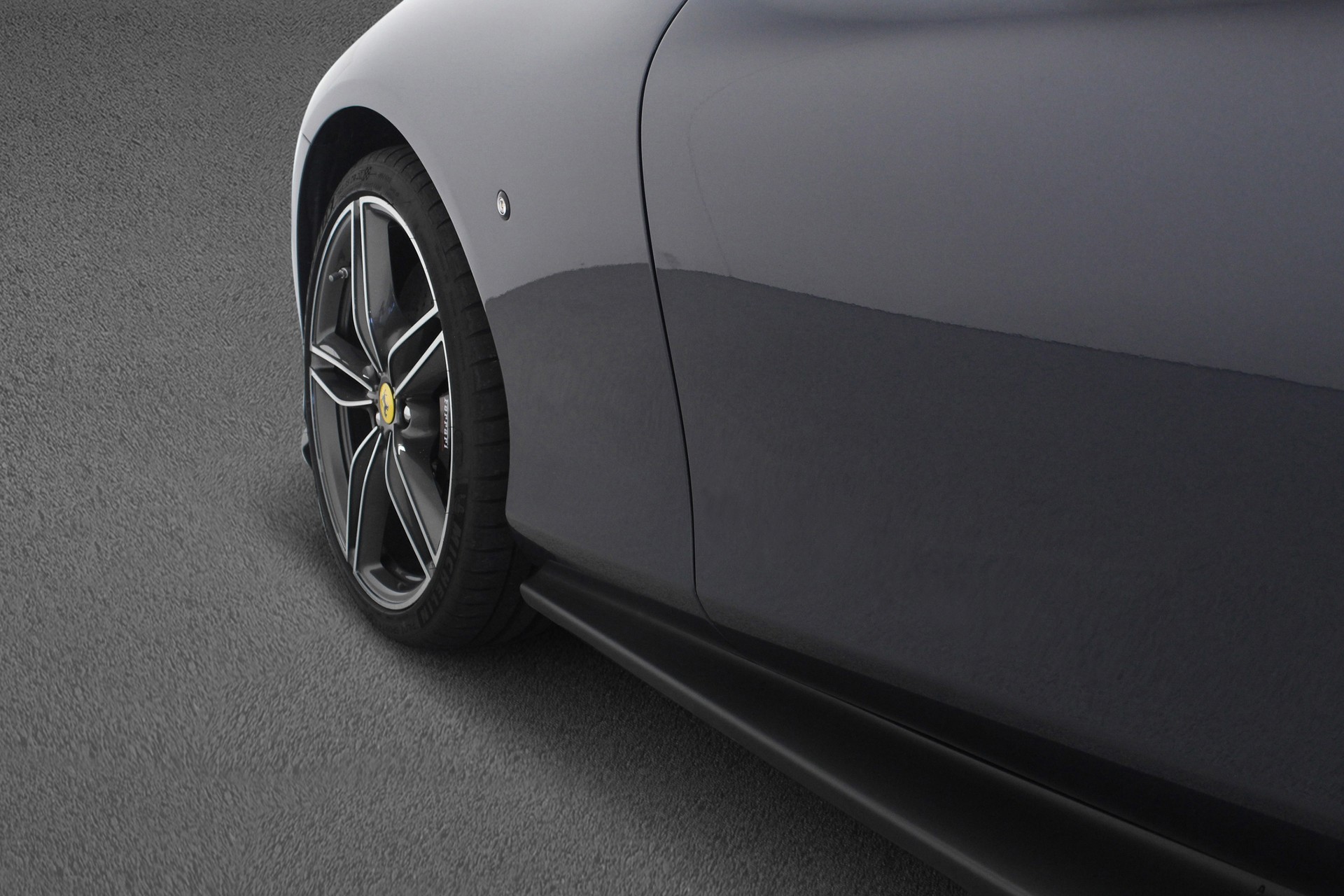 FERRARI Roma 3.9 V8 T-image-8