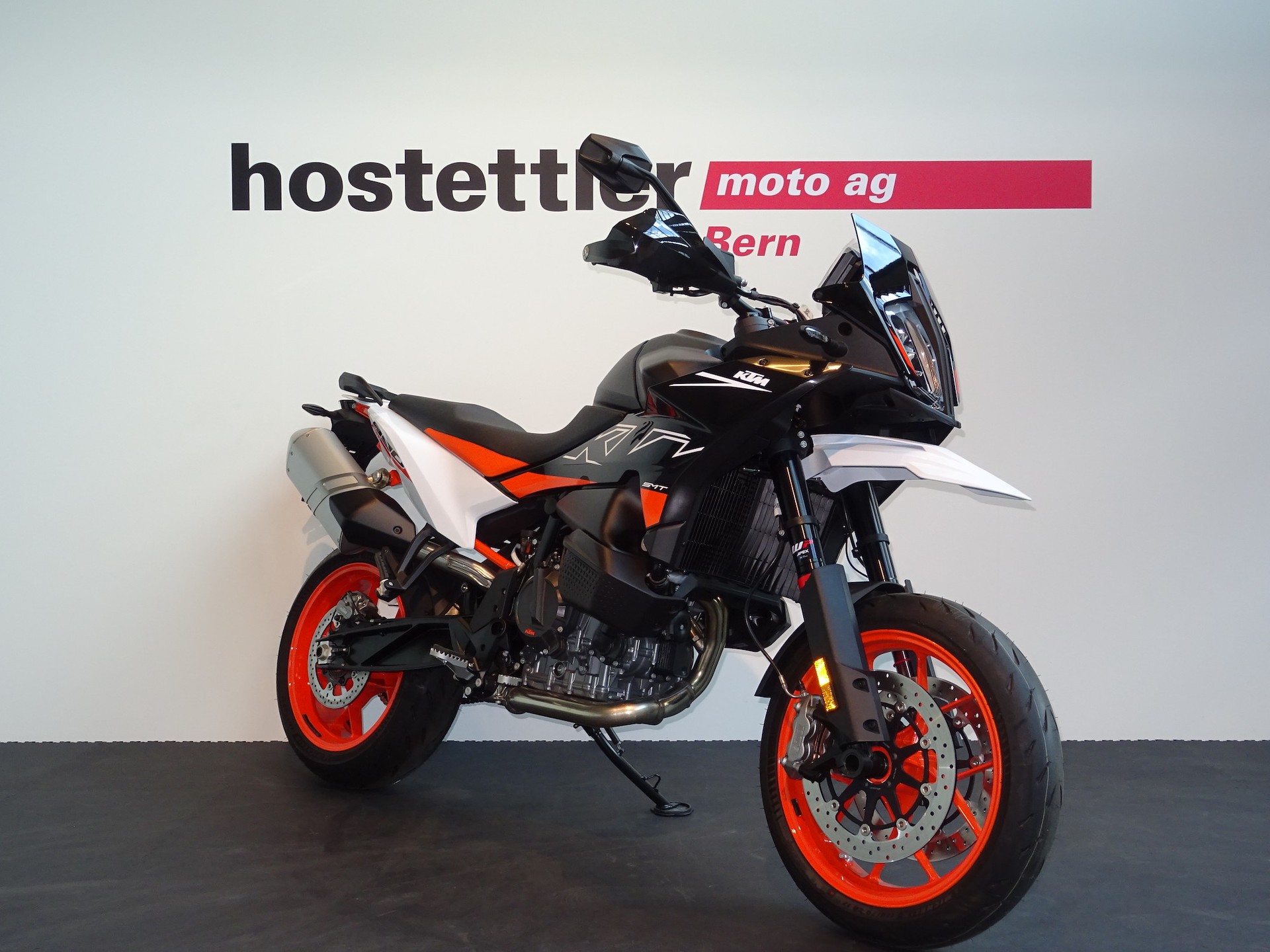 KTM 890 SMT-image-0