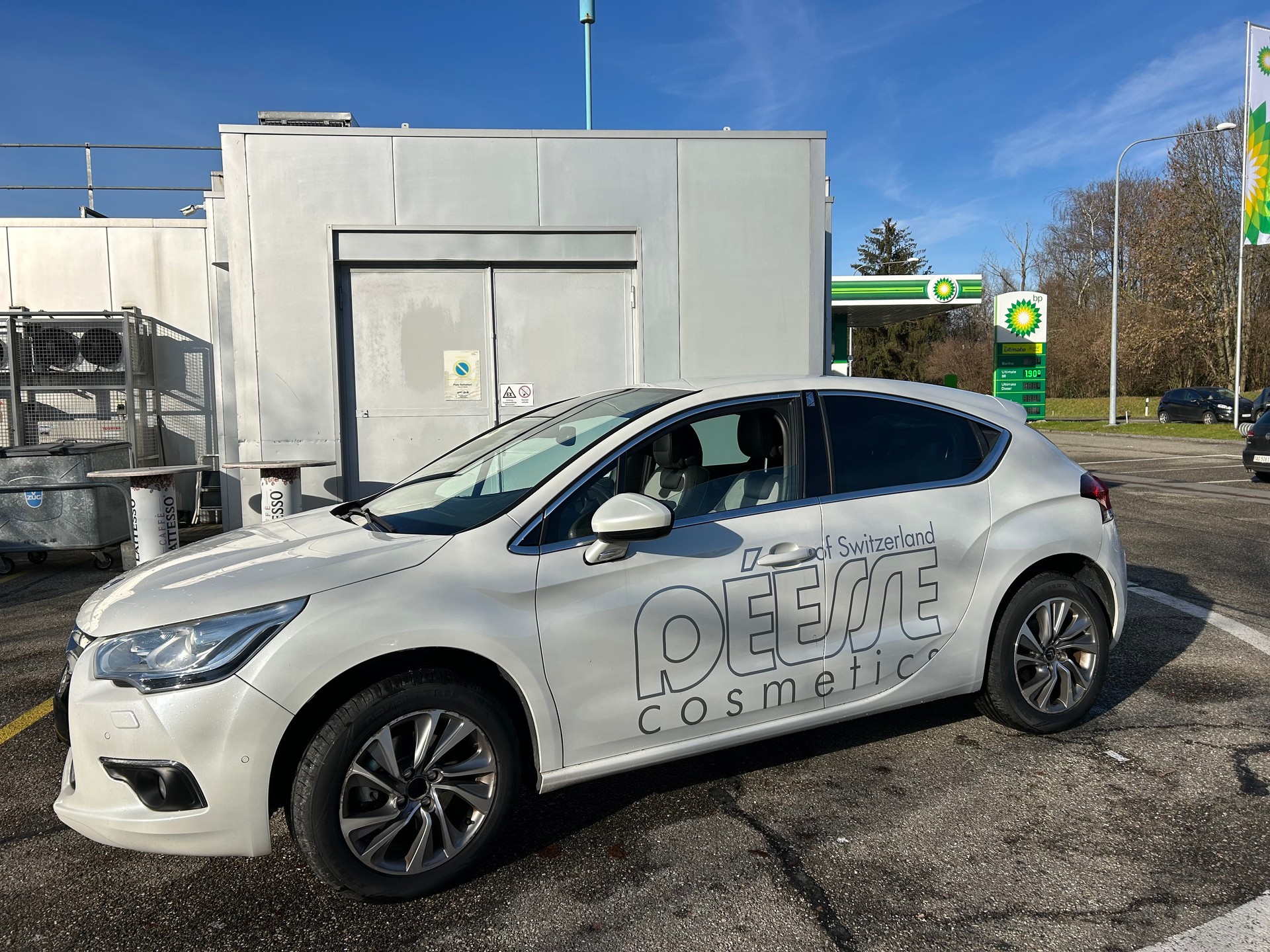 DS AUTOMOBILES DS4 1.6 THP SO Chic Automatic-image-6